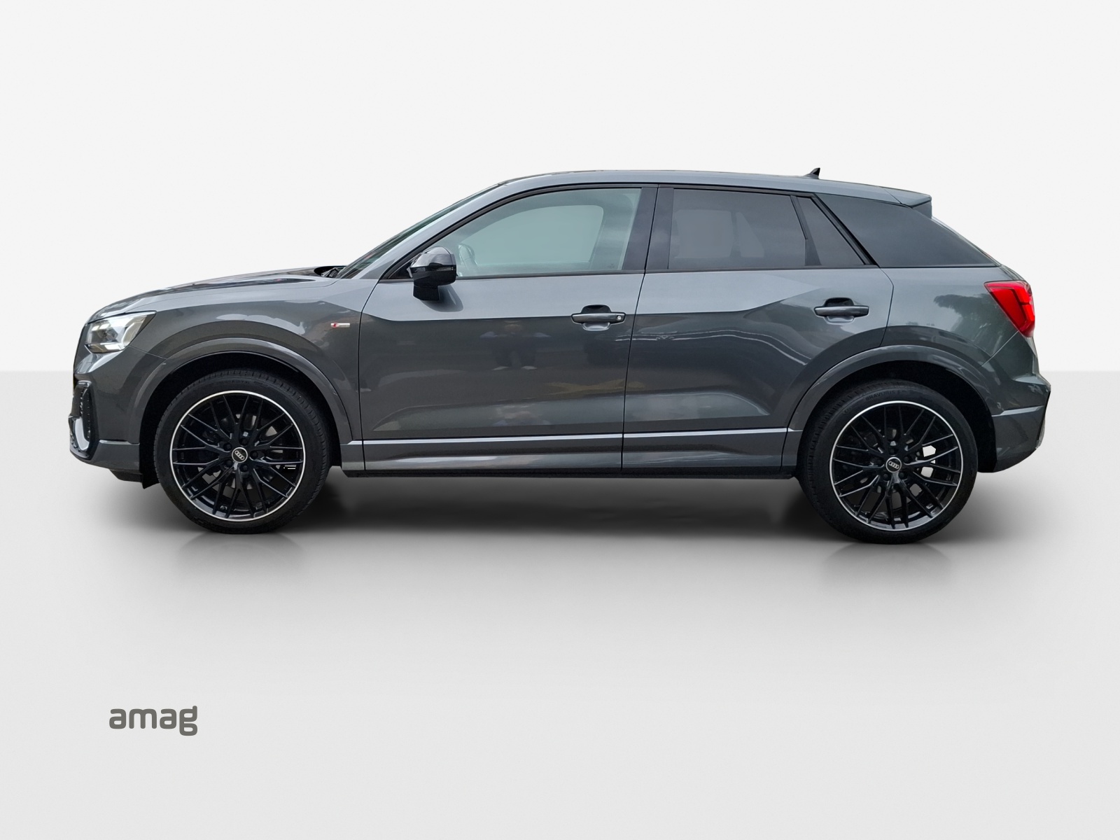 AUDI Q2 40 TFSI S line Attraction quattro S-tronic-image-1