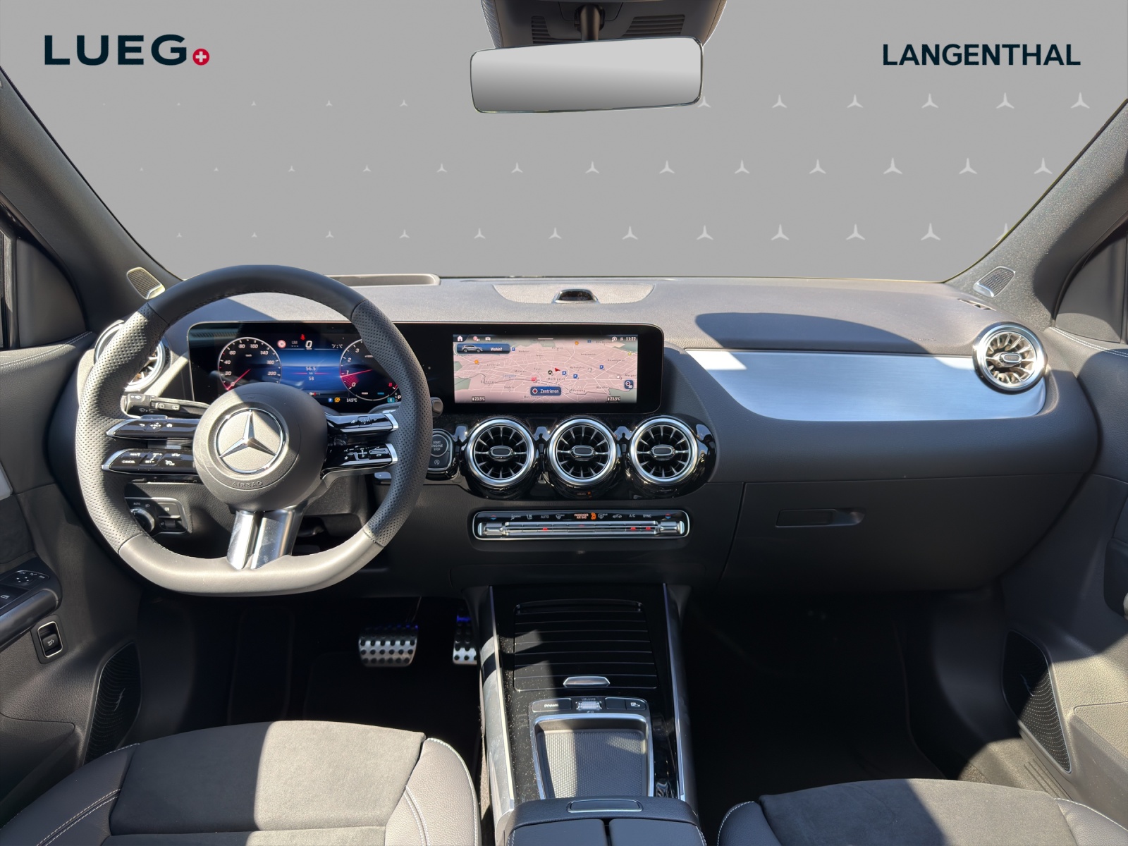 MERCEDES-BENZ GLA 200 Night Star 7G-DCT-image-10