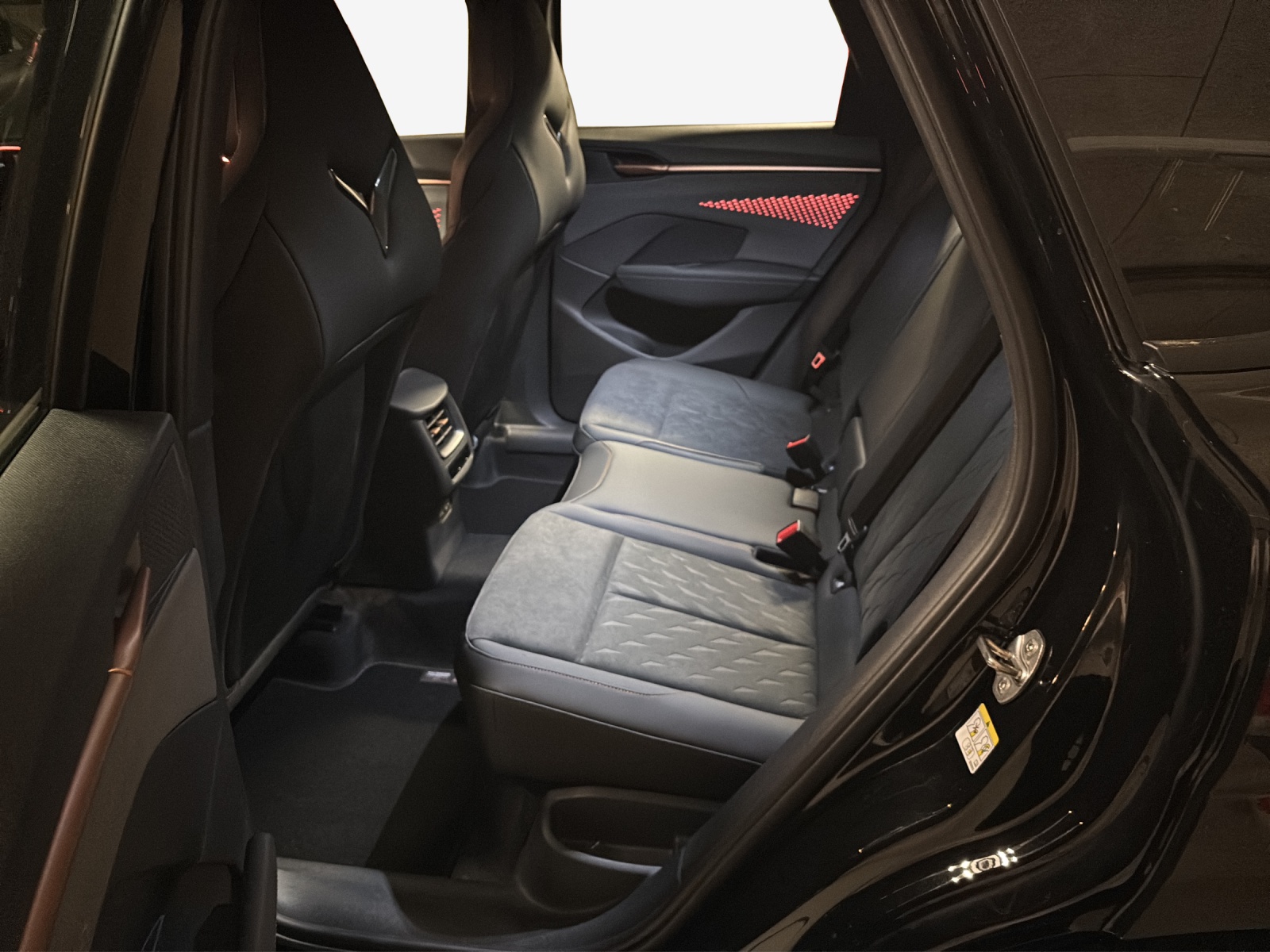 SEAT Terramar 1.5 eHybrid DSG VZ-image-11