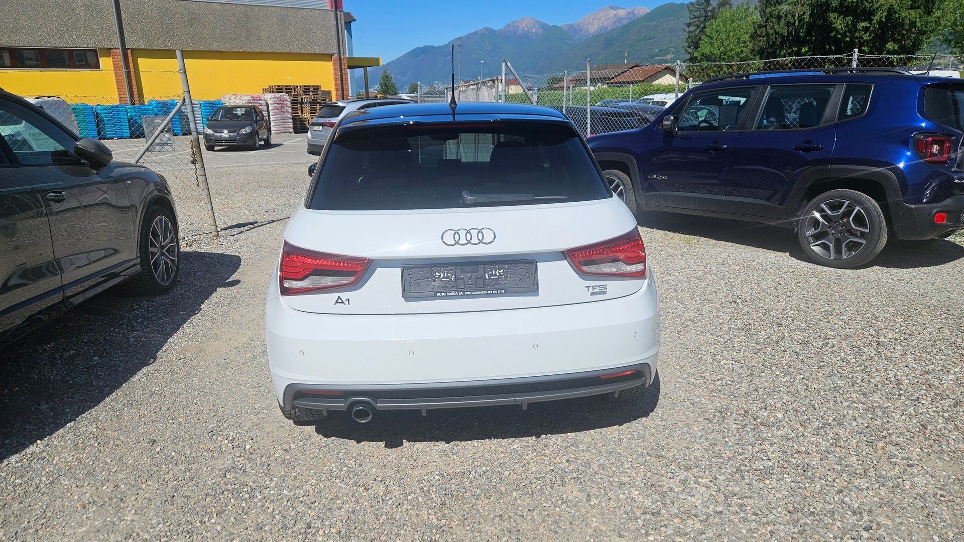 AUDI A1 Sportback 1.0 TFSI S-tronic-image-3