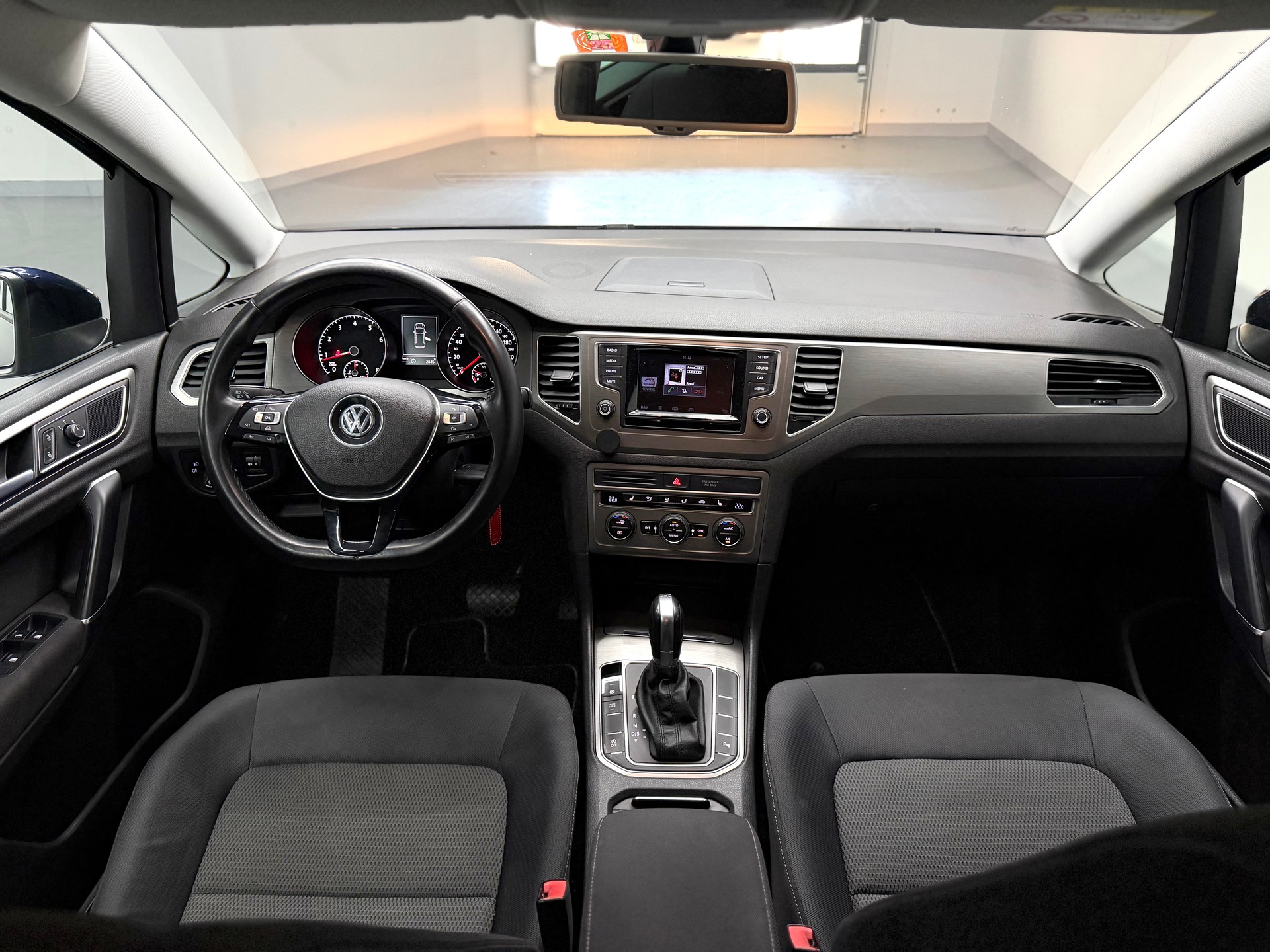 VW Golf Sportsvan 1.4 TSI Comfortline DSG-image-7