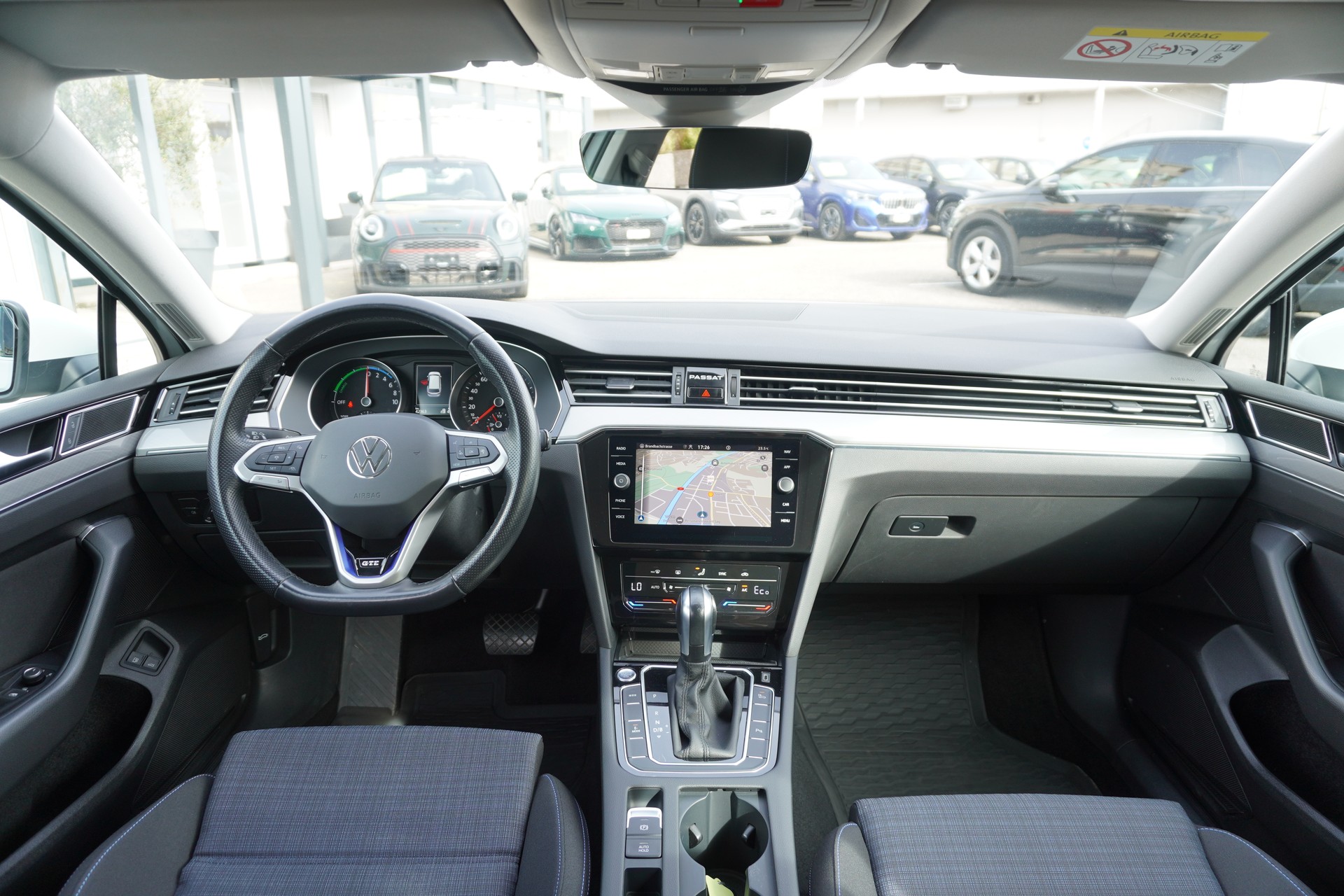 VW Passat Variant 1.4 TSI GTE Hybrid DSG-image-12