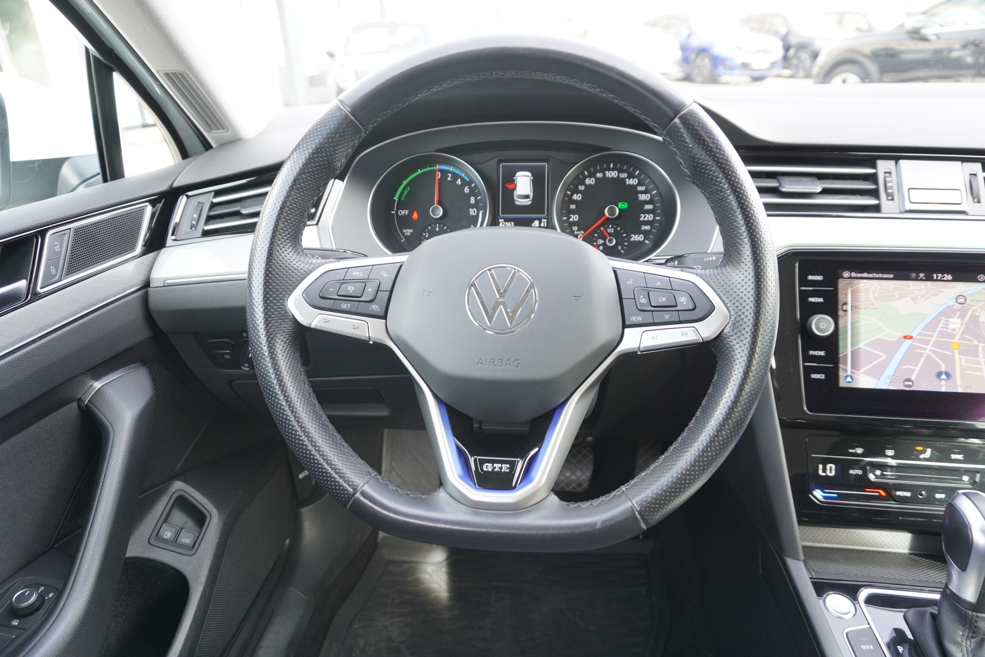 VW Passat Variant 1.4 TSI GTE Hybrid DSG-image-13