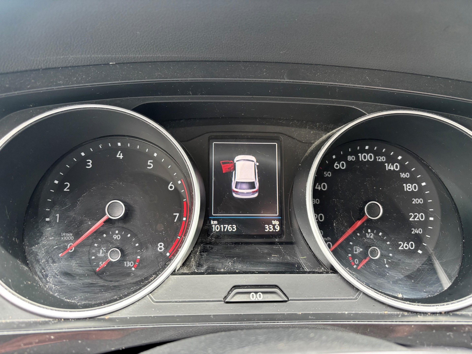 VW Tiguan 1.5 TSI Starter 2WD-image-13