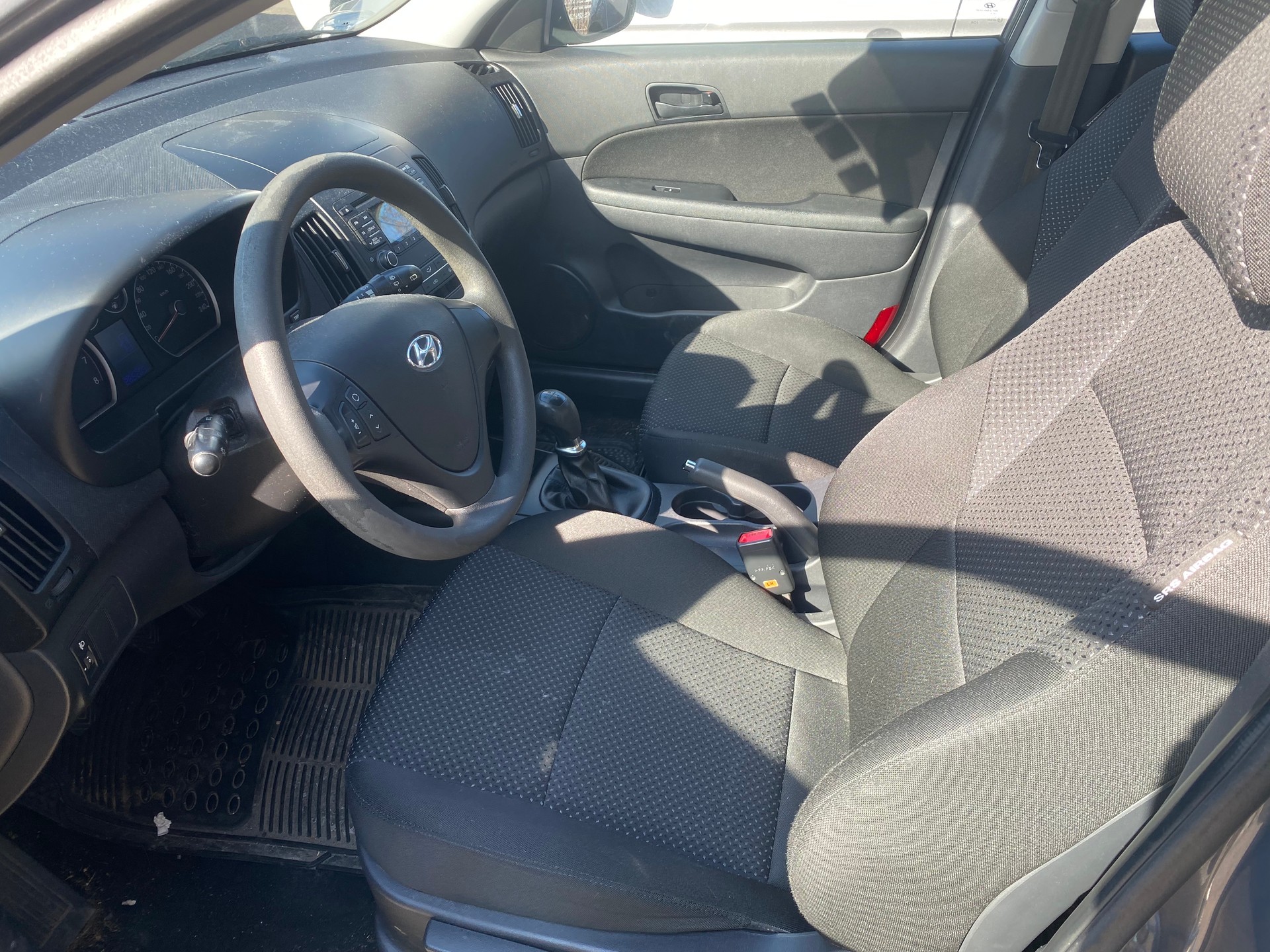 HYUNDAI i30 Wagon 1.4 Comfort-image-5