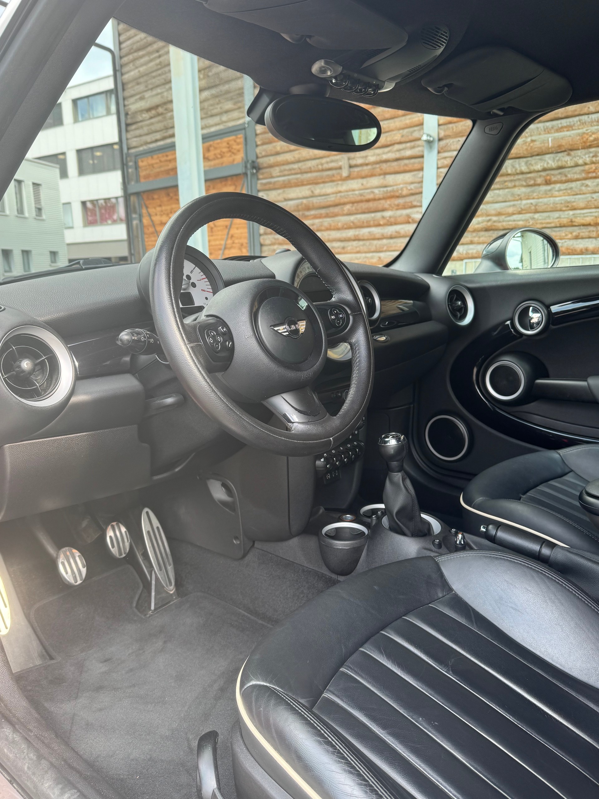 MINI Cooper S-image-10