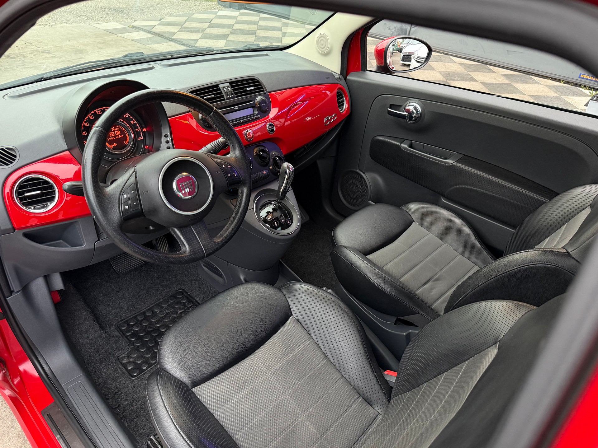 FIAT 500 1.2 Lounge Dualogic-image-10