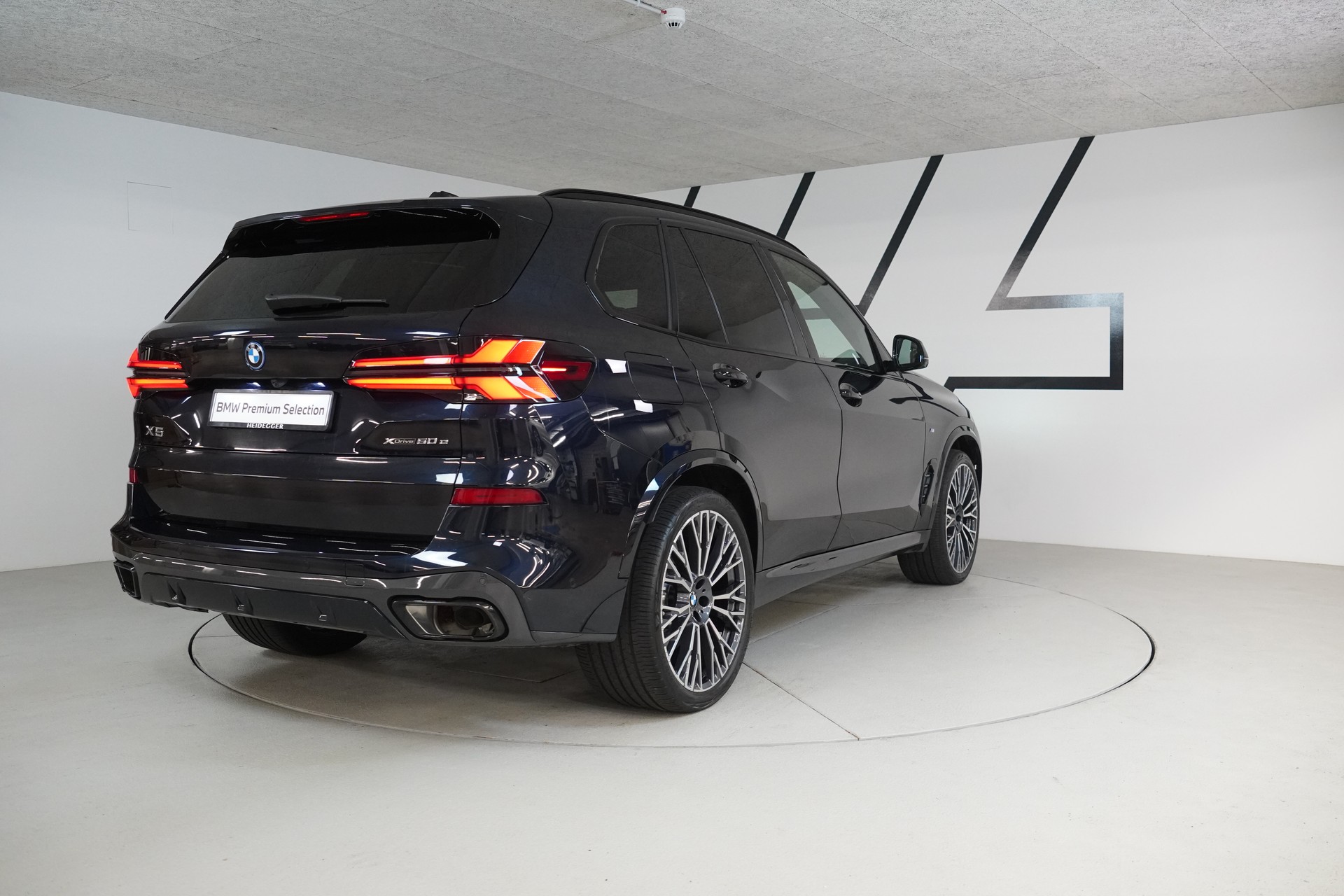 BMW X5 xDrive 50e M Sport Pro Steptronic-image-7