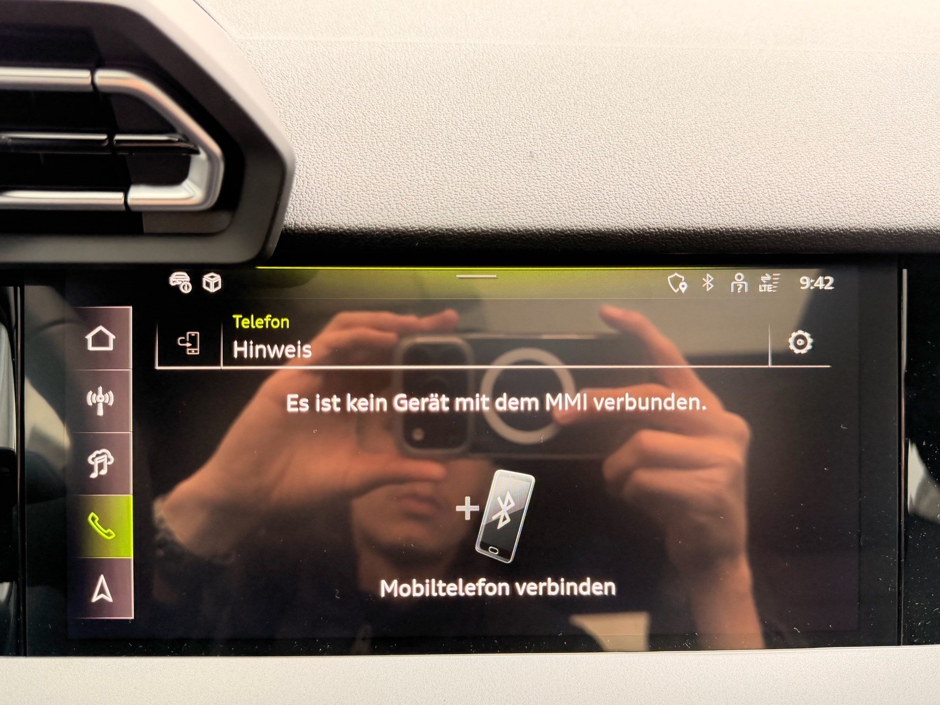 AUDI A3 SPORTBACK 45 TFSI e S LINE *** 140 KM ELETKTRISCHE REICHWEITE & PANORAMAGLASDACH ***-image-19