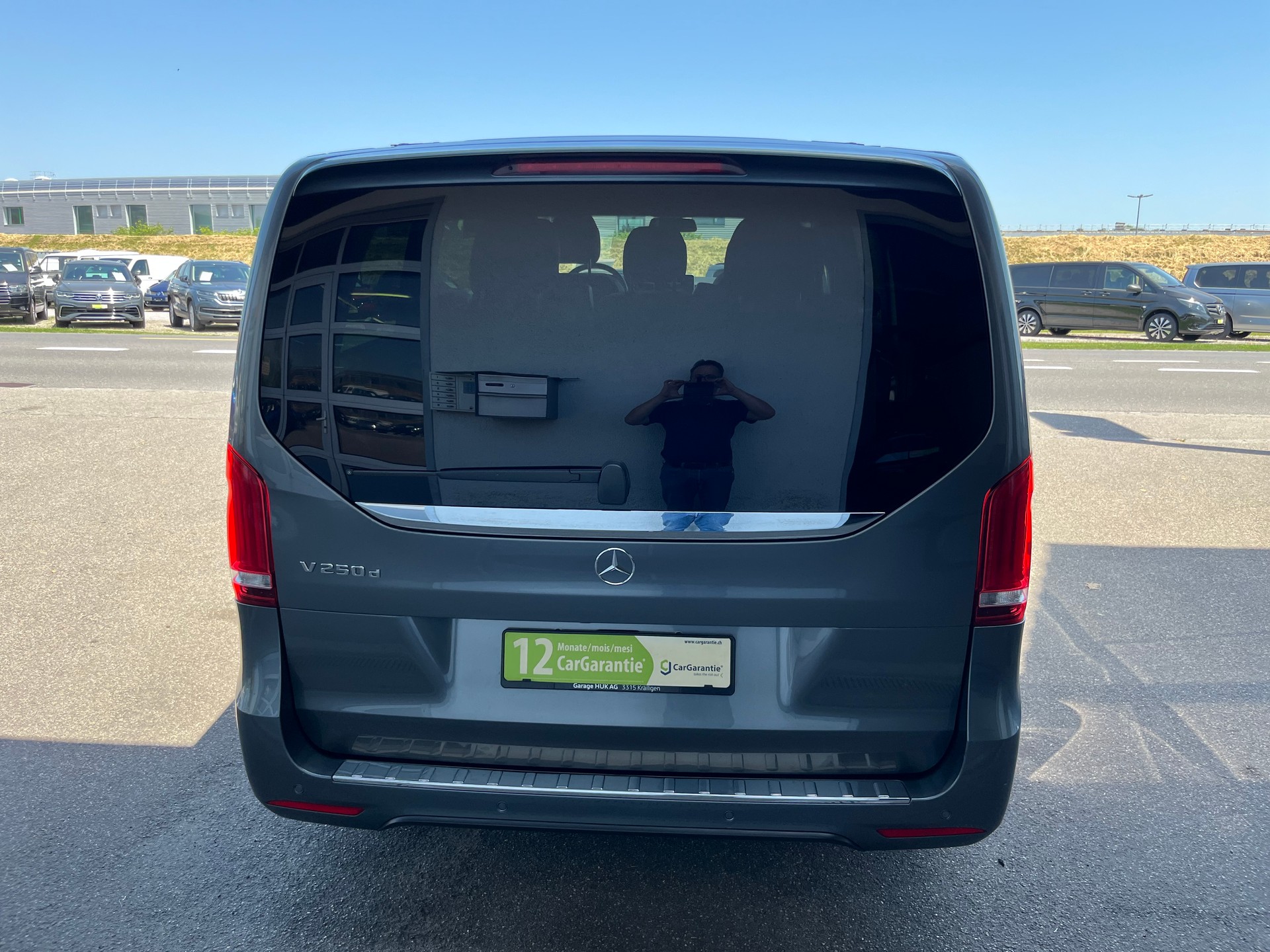 MERCEDES-BENZ V 250 d lang Avantgarde 9G-Tronic+++7-PLÄTZER+++GEPFLEGT+++-showroom-element-2