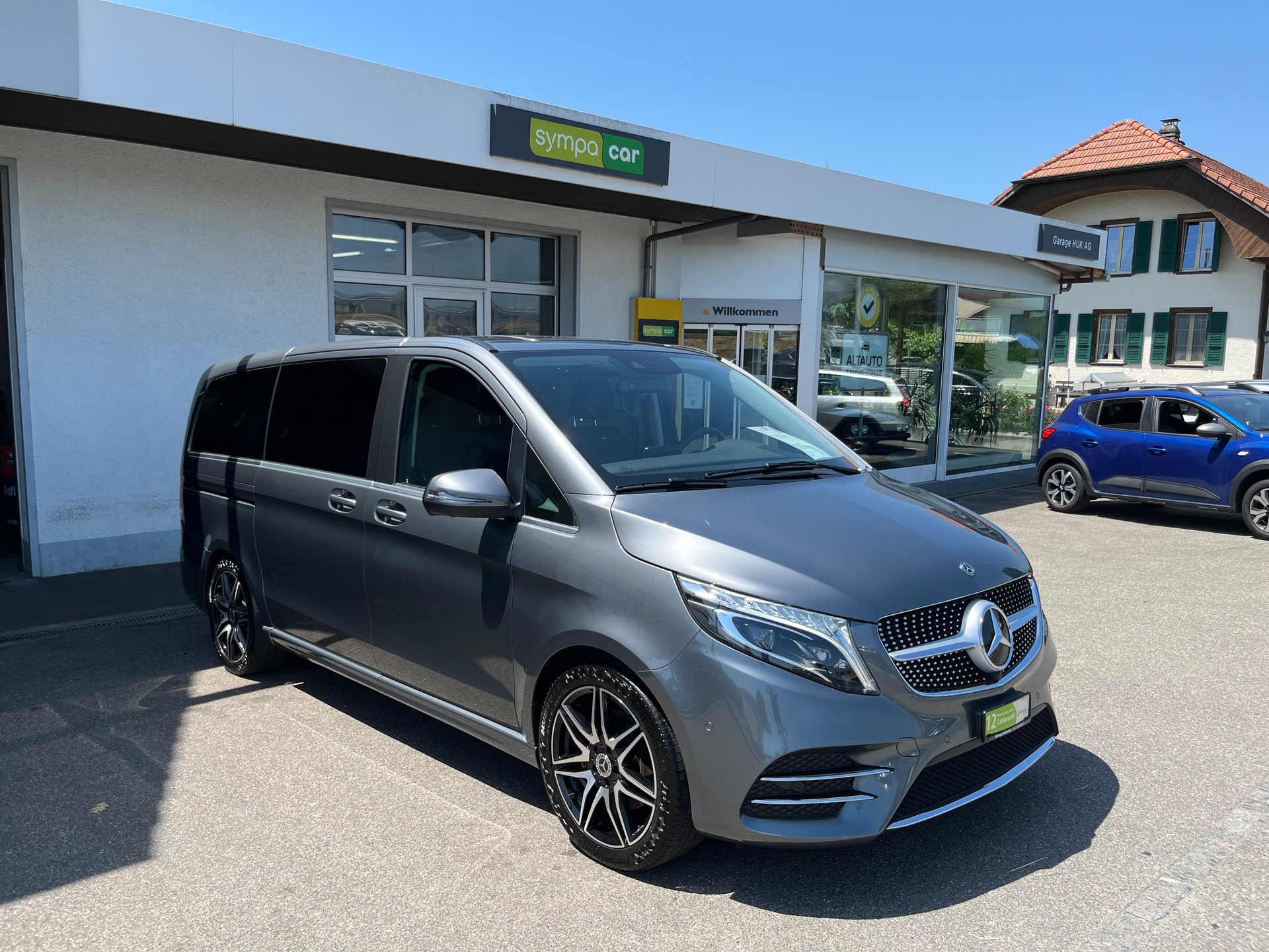 MERCEDES-BENZ V 250 d lang Avantgarde 9G-Tronic+++7-PLÄTZER+++GEPFLEGT+++