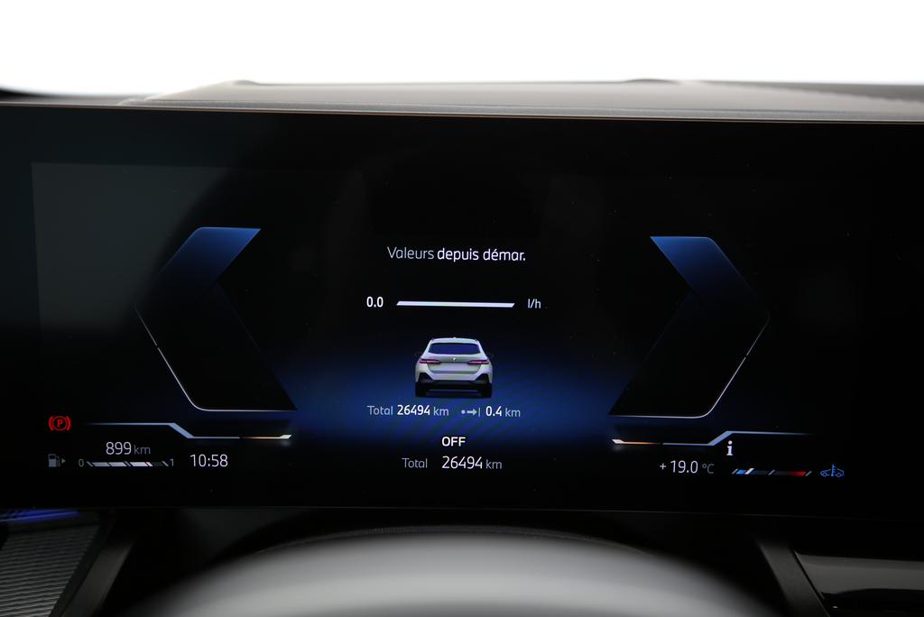 BMW 520d xDrive Touring-image-19