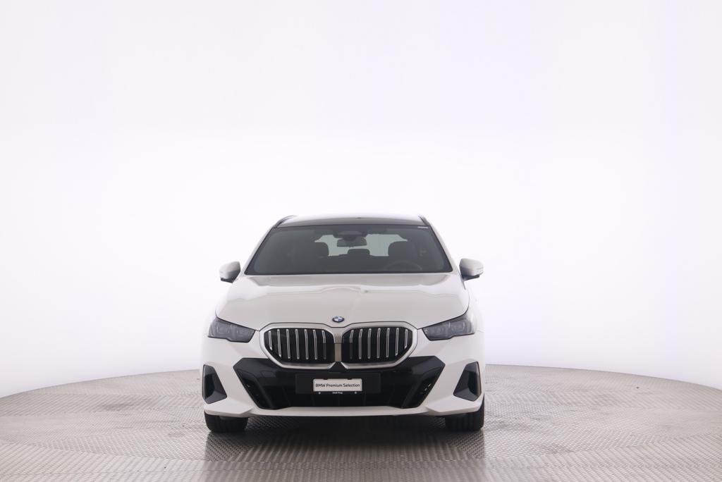 BMW 520d xDrive Touring-image-7