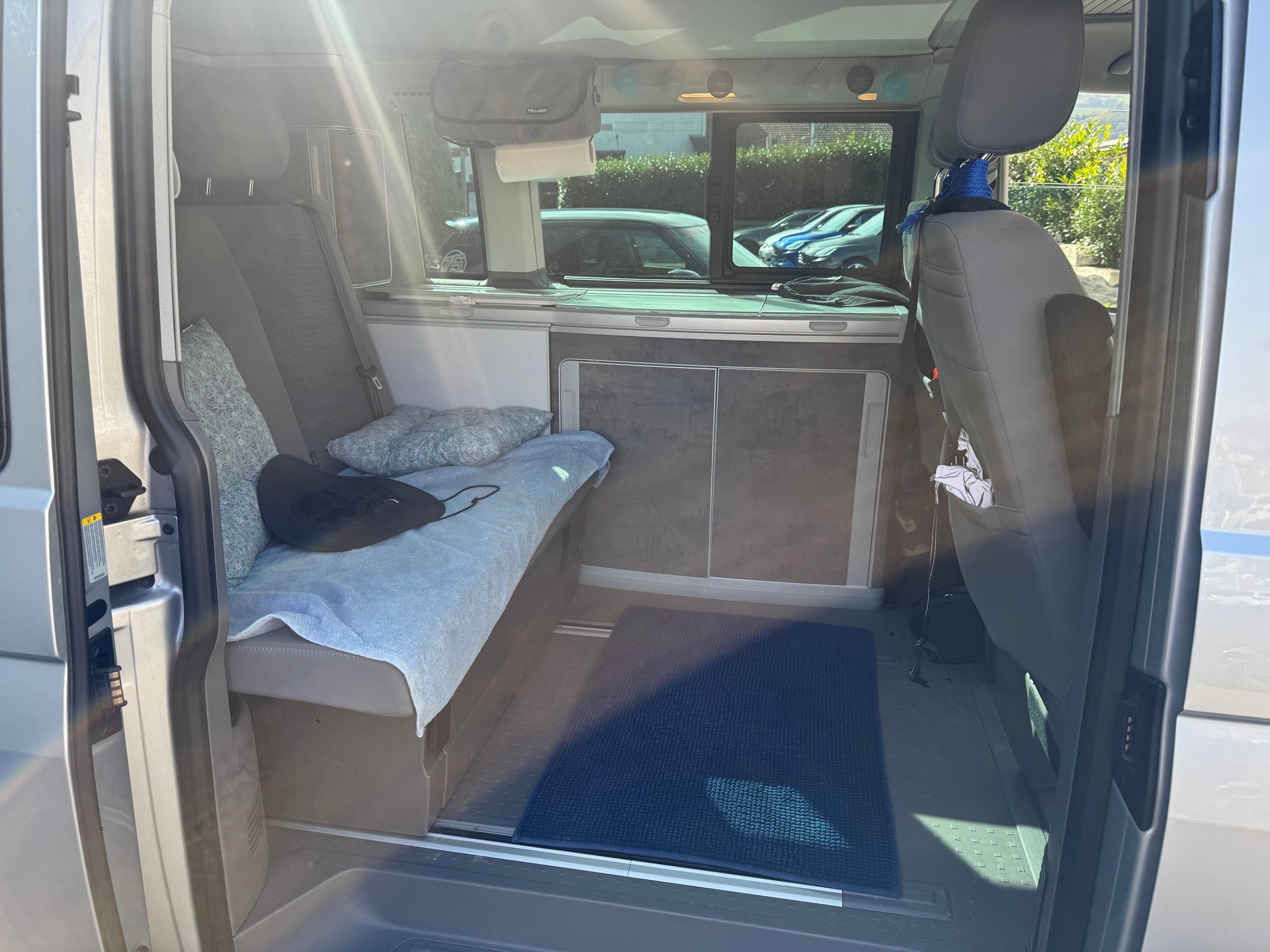 VW T6.1 California 2.0 TDI Ocean 4Motion DSG-image-9