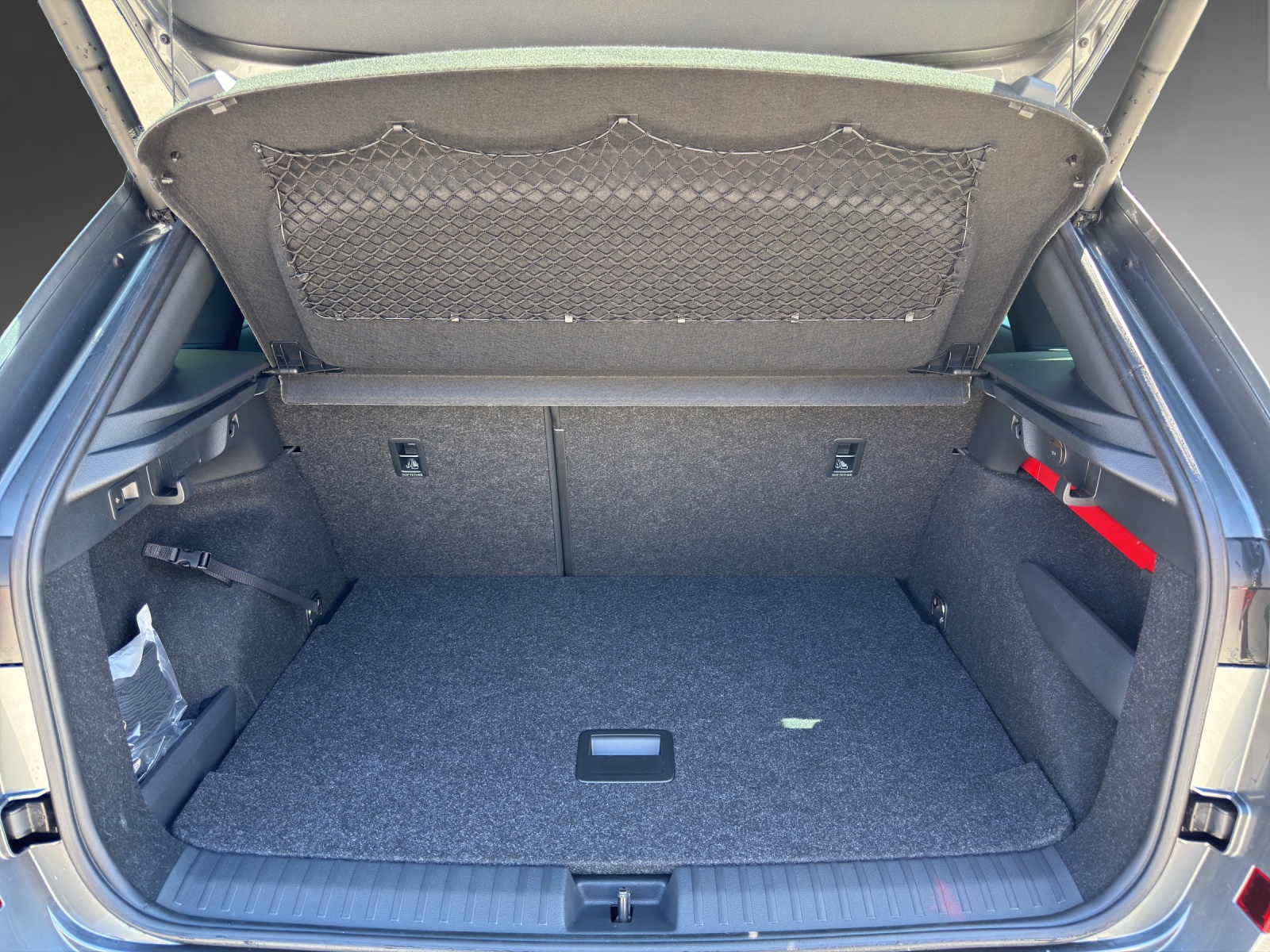 SKODA Kamiq 1.0 TSI Dynamic DSG-image-9
