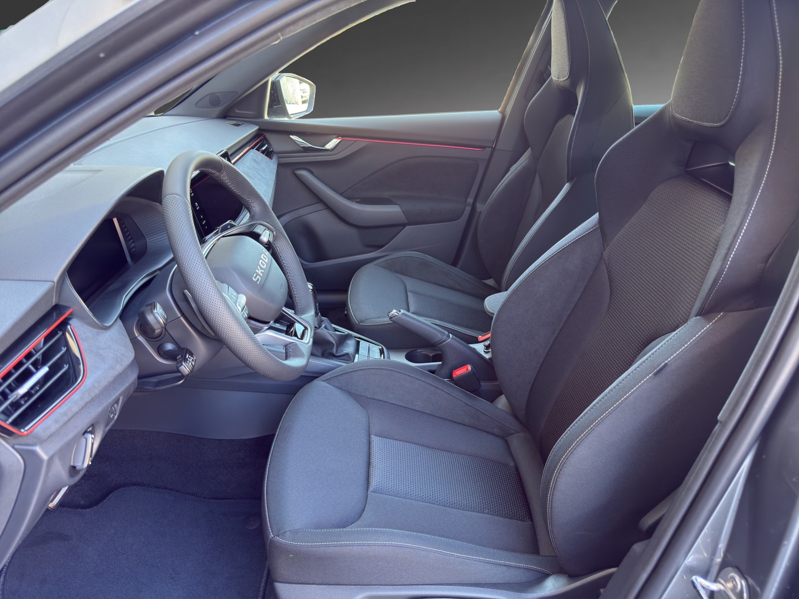 SKODA Kamiq 1.0 TSI Dynamic DSG-image-5