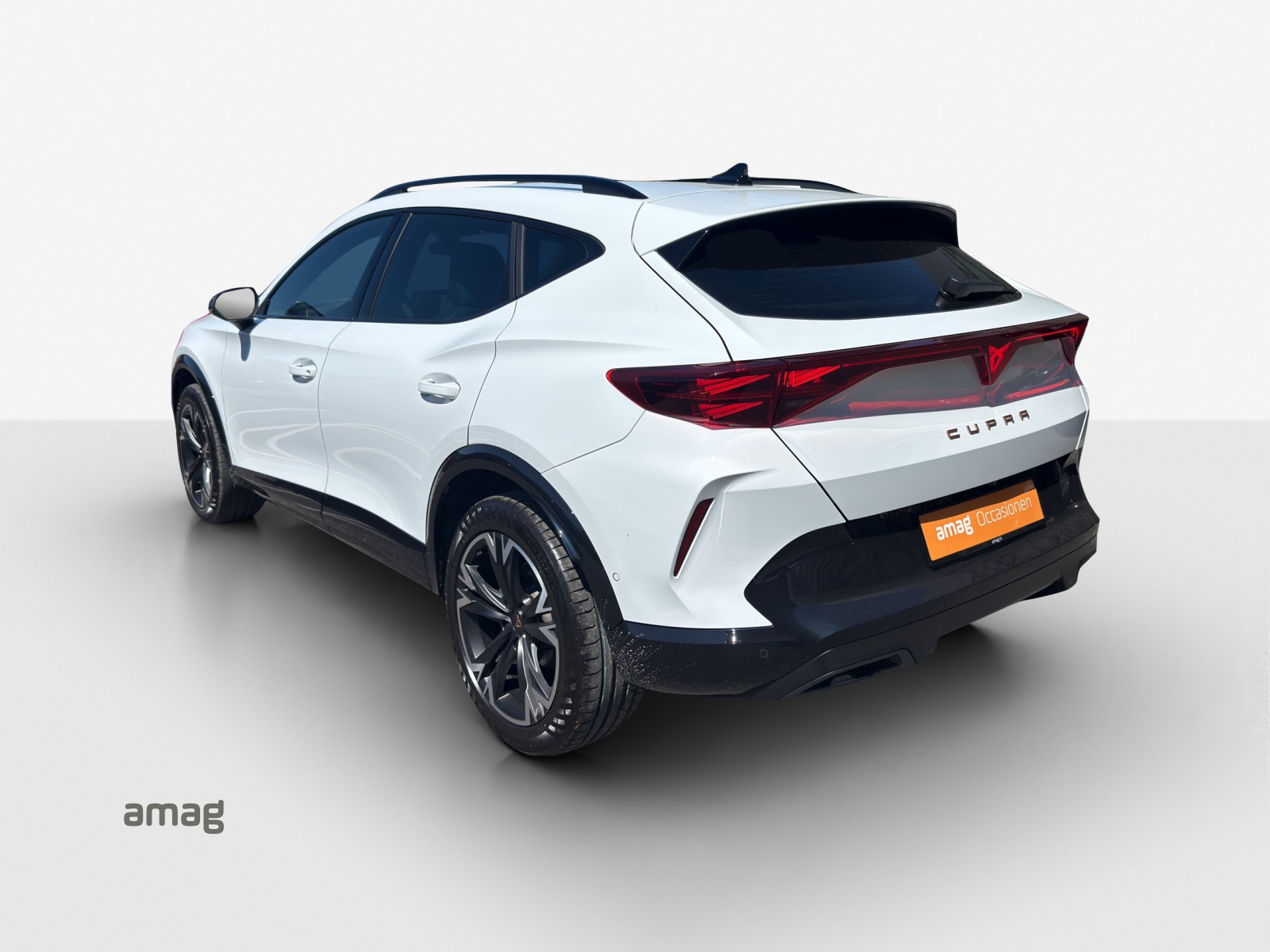 CUPRA Formentor 1.5 e-HYBRID pHEV DSG-image-2