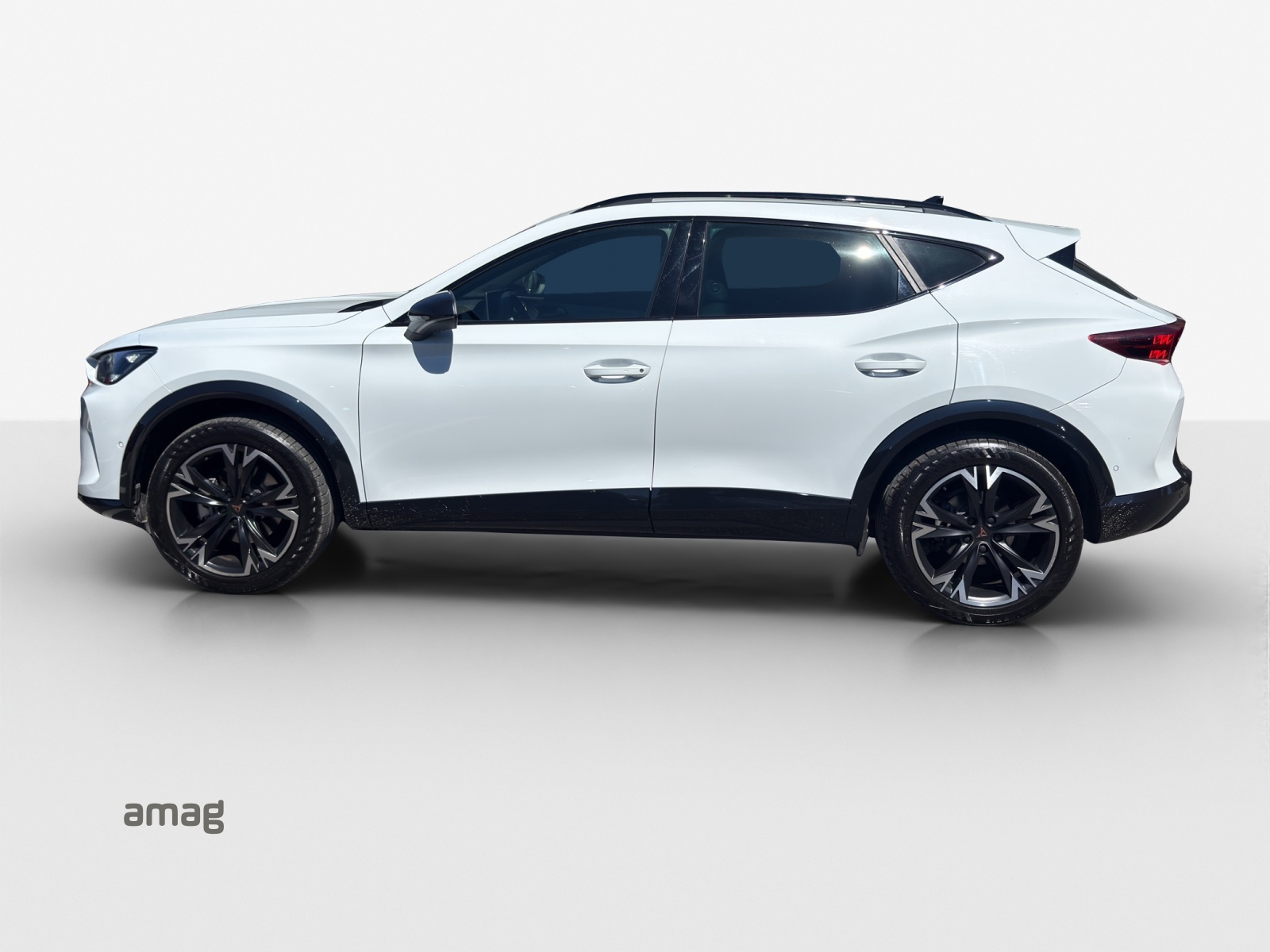 CUPRA Formentor 1.5 e-HYBRID pHEV DSG-image-1