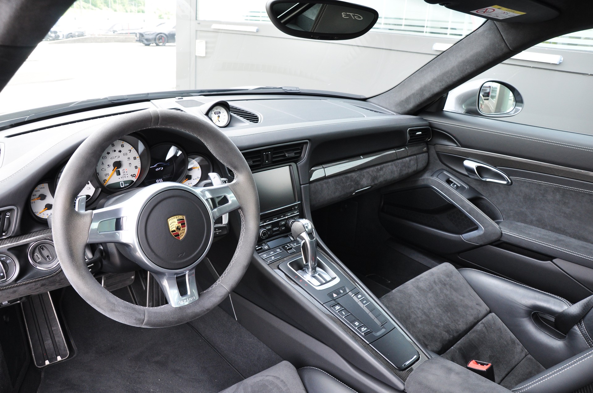PORSCHE 911 GT3 PDK-image-17