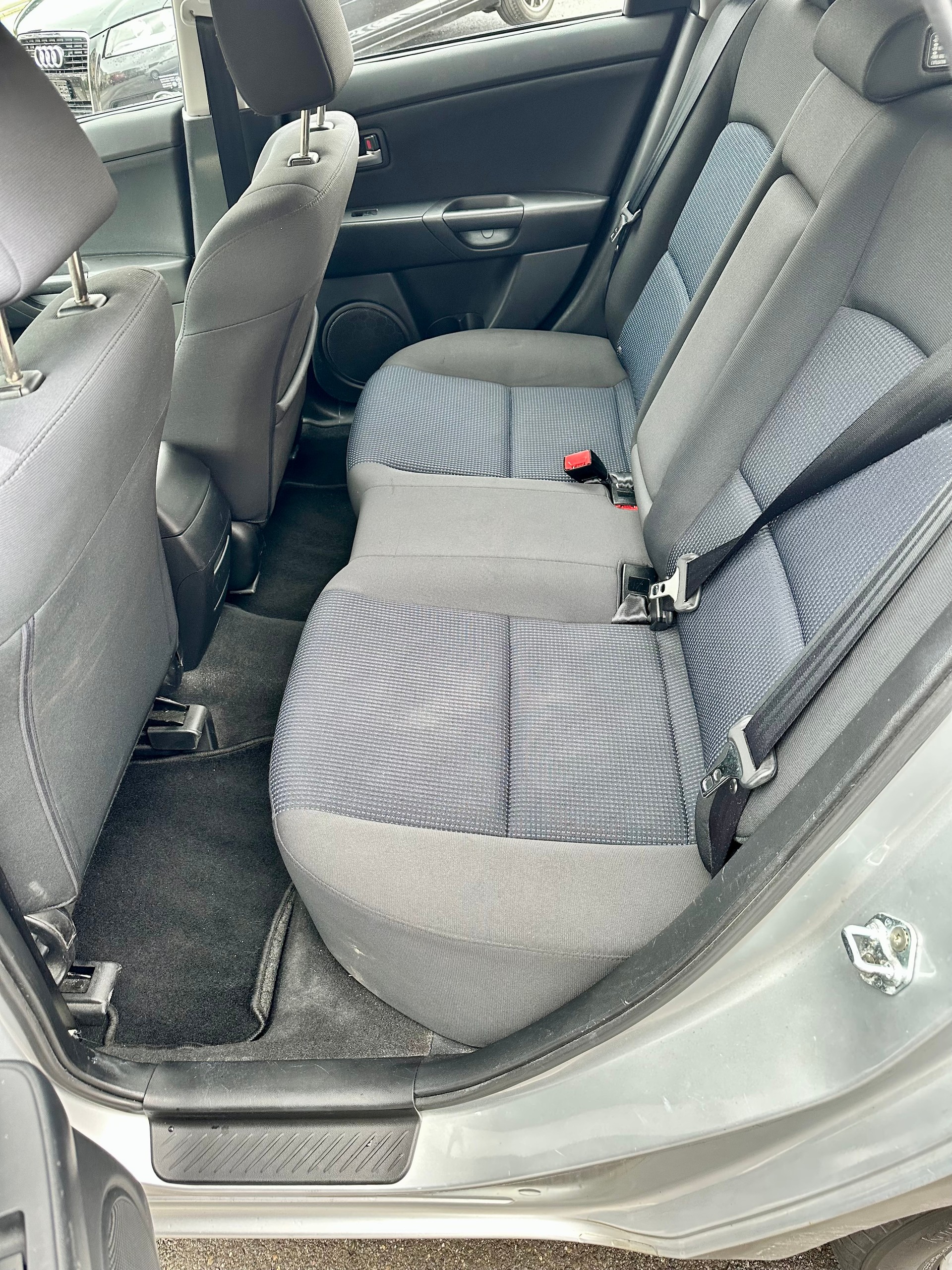 MAZDA 3 1.6 16V Confort-image-7