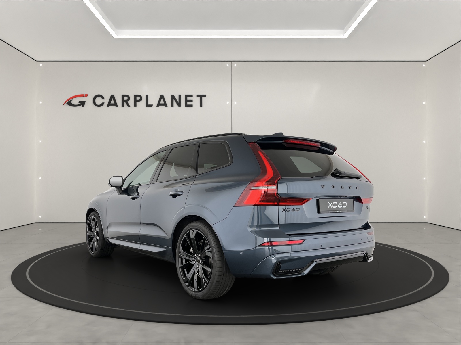VOLVO XC60 2.0 B5 MH Black Edition AWD-image-1