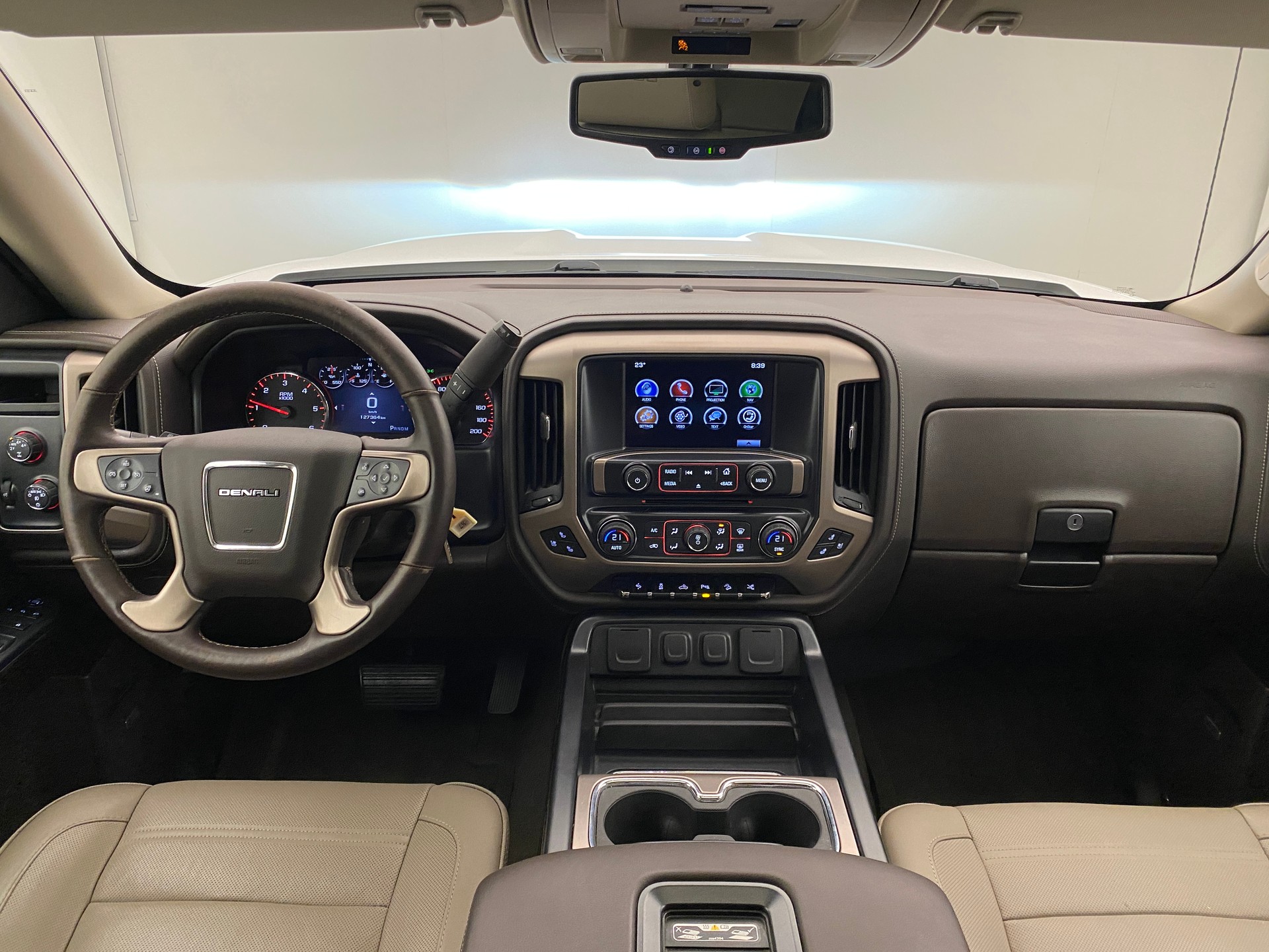 GMC Sierra Denali 6.2 4x4-image-6