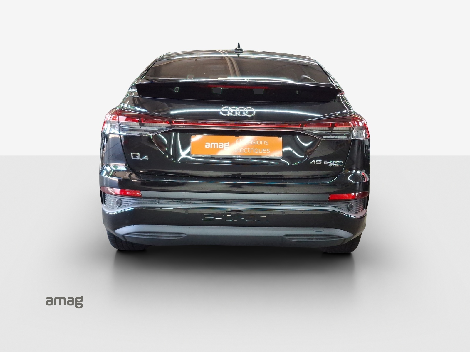 AUDI Q4 Sportback e-tron 45 quattro-image-4