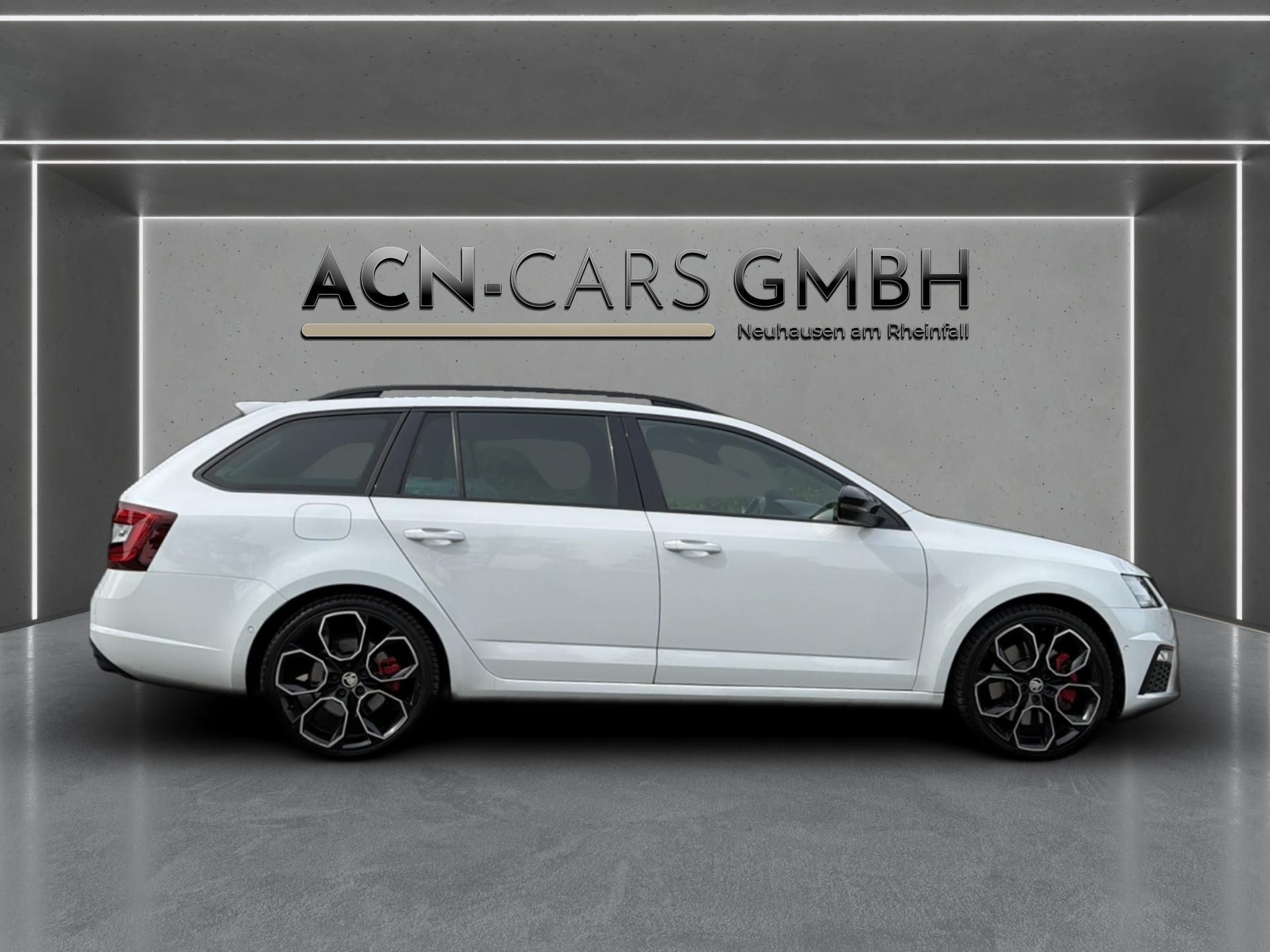SKODA Octavia Combi 2.0 TSI RS 245 DSG-image-6
