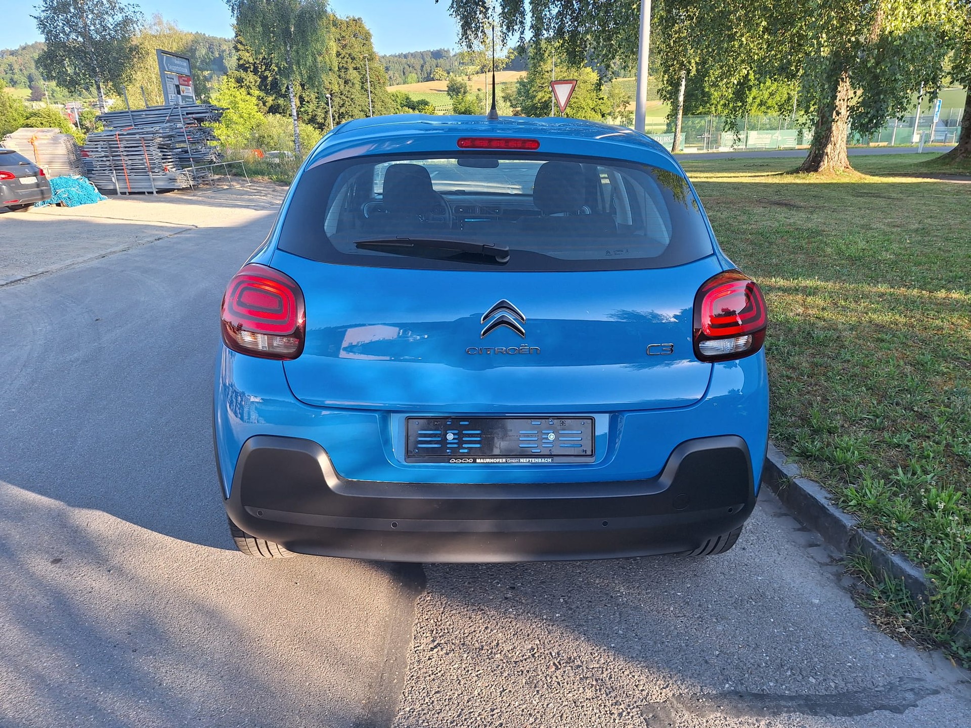 CITROEN C3 1.2i PureTech Feel-image-2