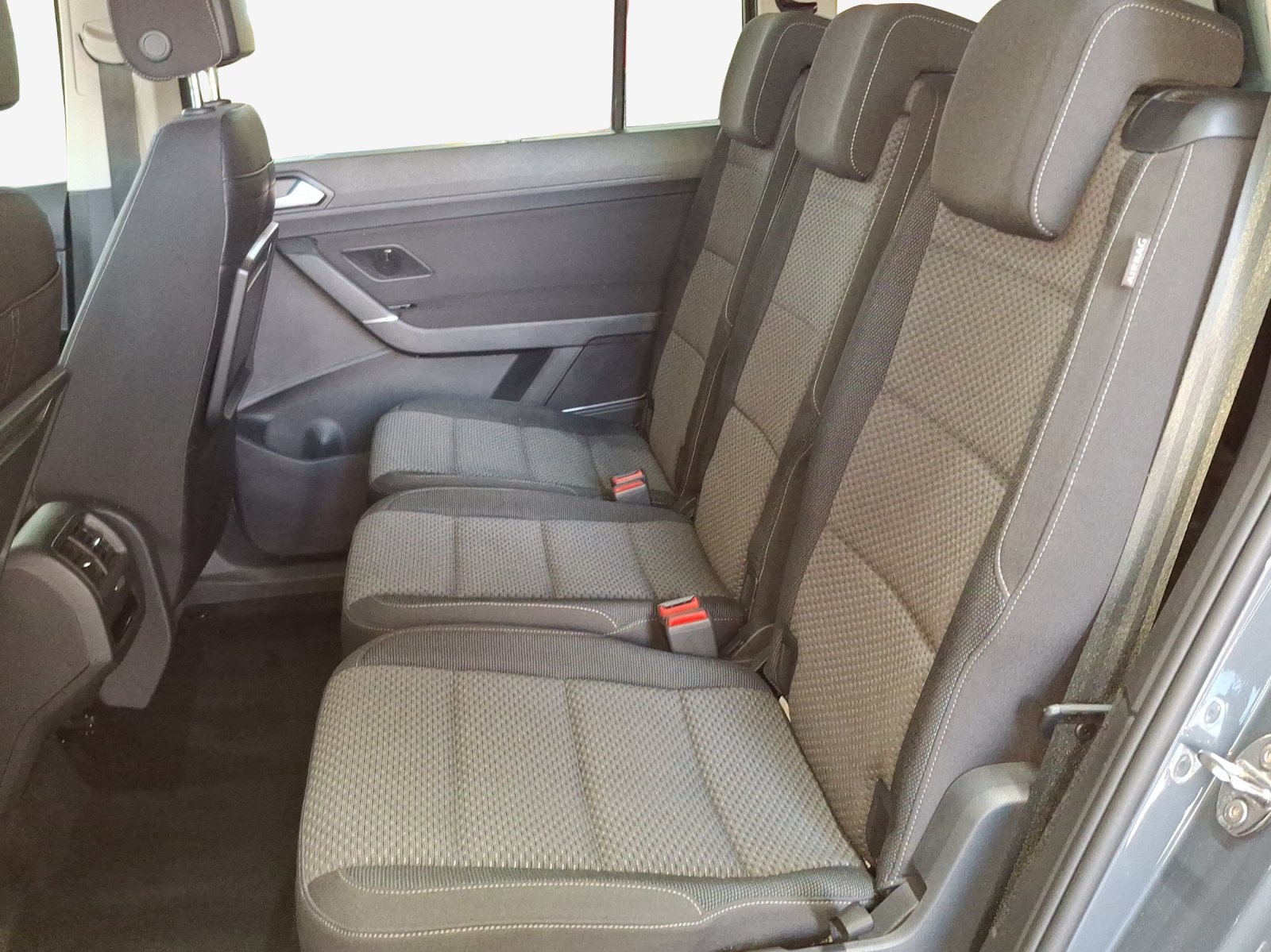 VW Touran 1.5 TSI EVO Comfortline DSG-image-11