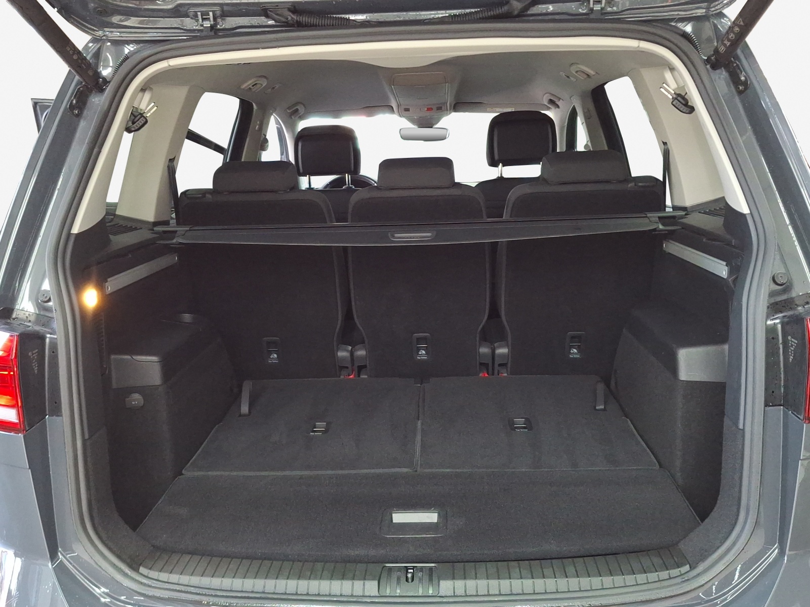 VW Touran 1.5 TSI EVO Comfortline DSG-image-12