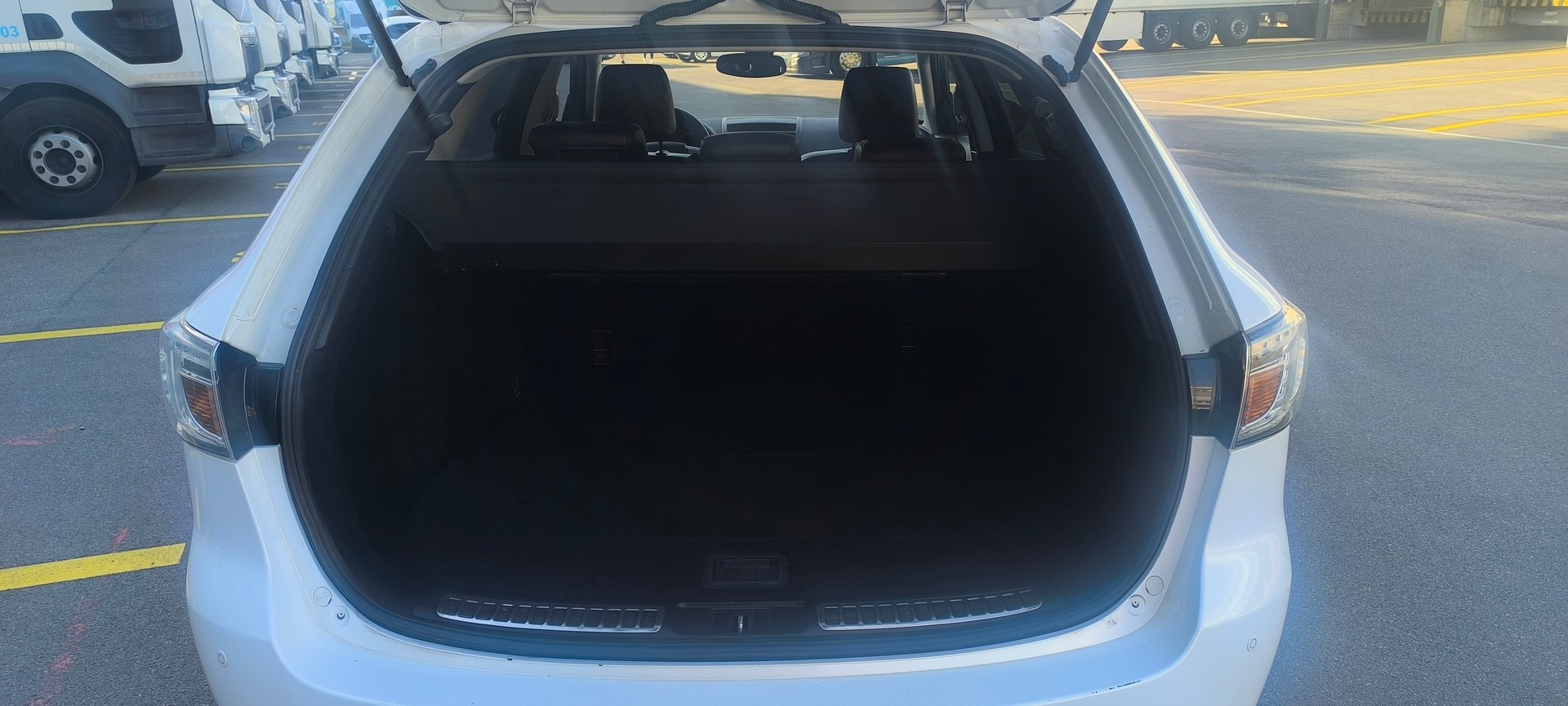 MAZDA 6 2.2 CD 16V Sport-image-8