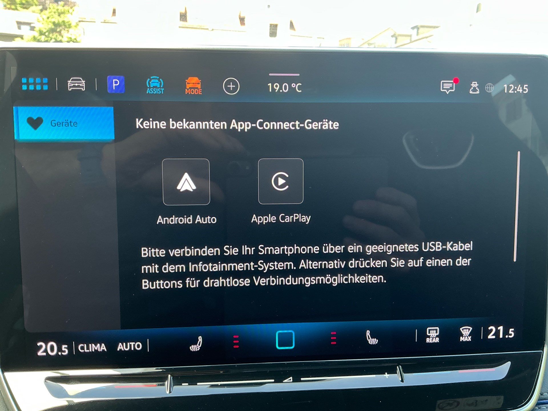 VW Tiguan 2.0 TSI 265 PS 4MOTION R-LINE *** ANHÄNGEKUPPLUNG ***-image-15