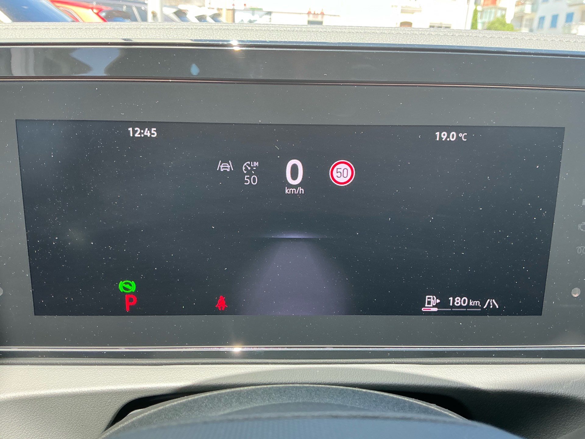VW Tiguan 2.0 TSI 265 PS 4MOTION R-LINE *** ANHÄNGEKUPPLUNG ***-image-10