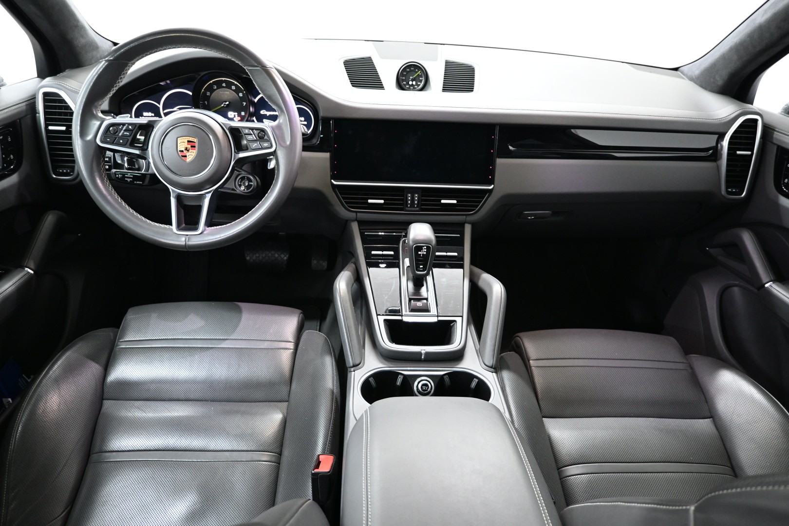 PORSCHE Cayenne E-Hybrid-image-7