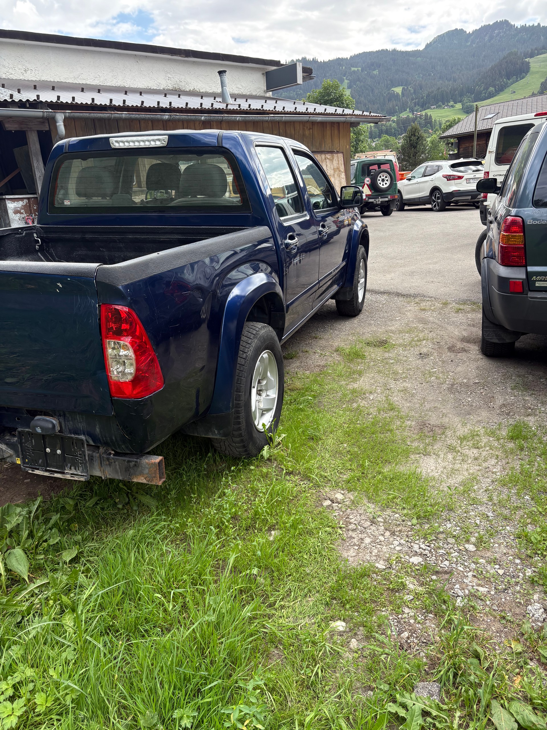 ISUZU D-MAX CrewCab LS 3.0 4x4 A-image-5