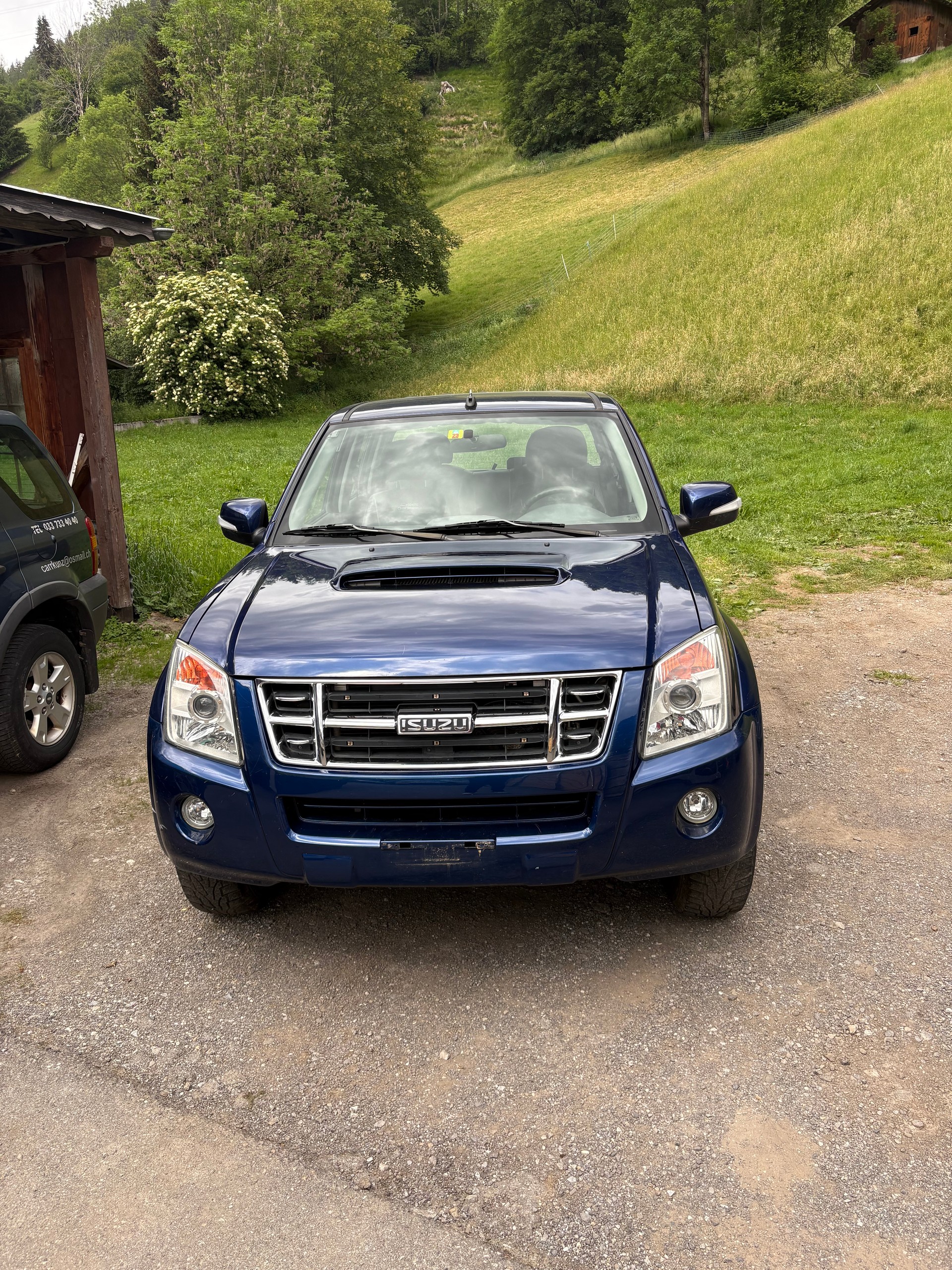 ISUZU D-MAX CrewCab LS 3.0 4x4 A-image-9
