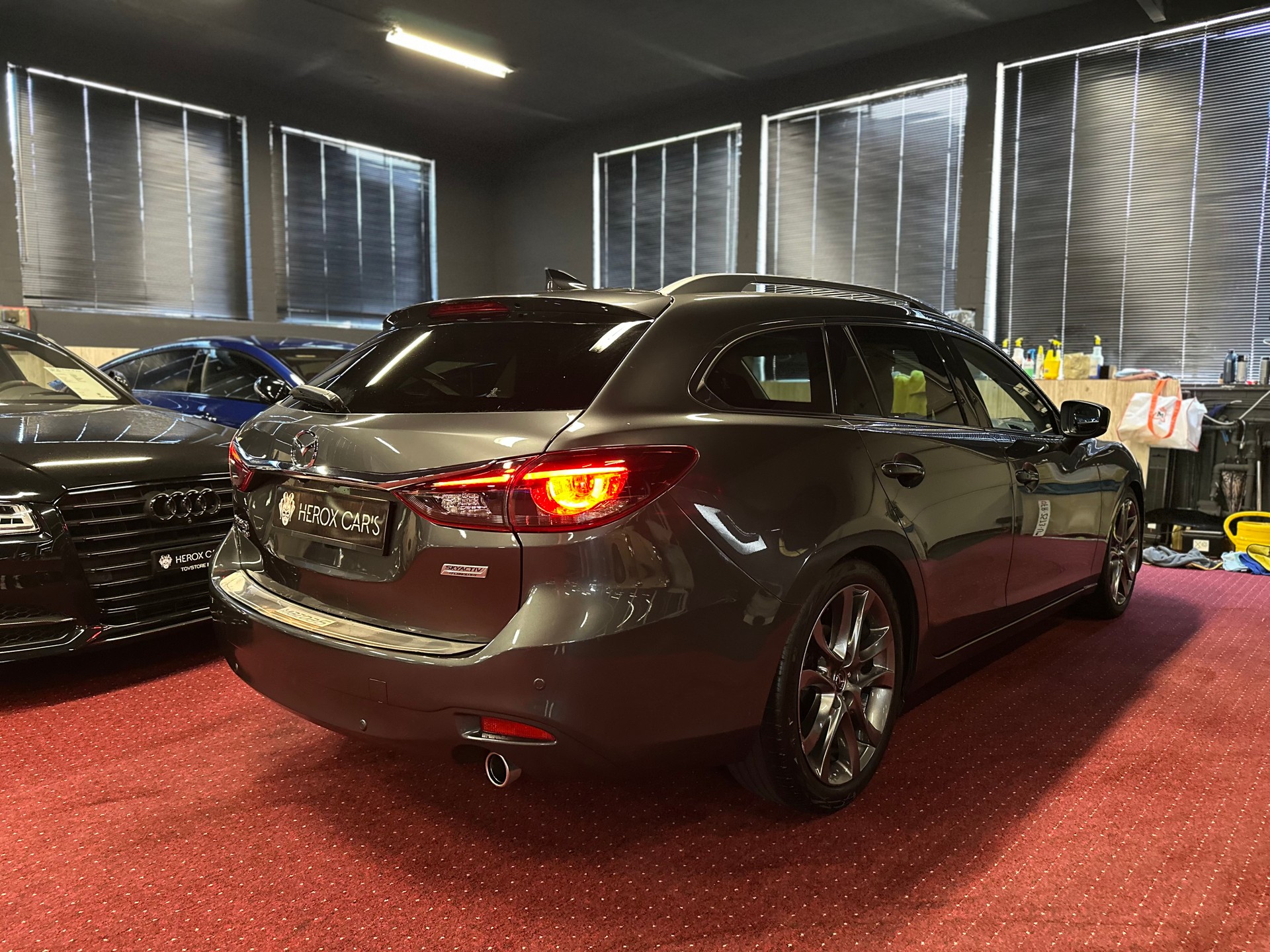 MAZDA 6 Sportwagon SKYACTIV-D 175 Revolution Automat AWD-image-4