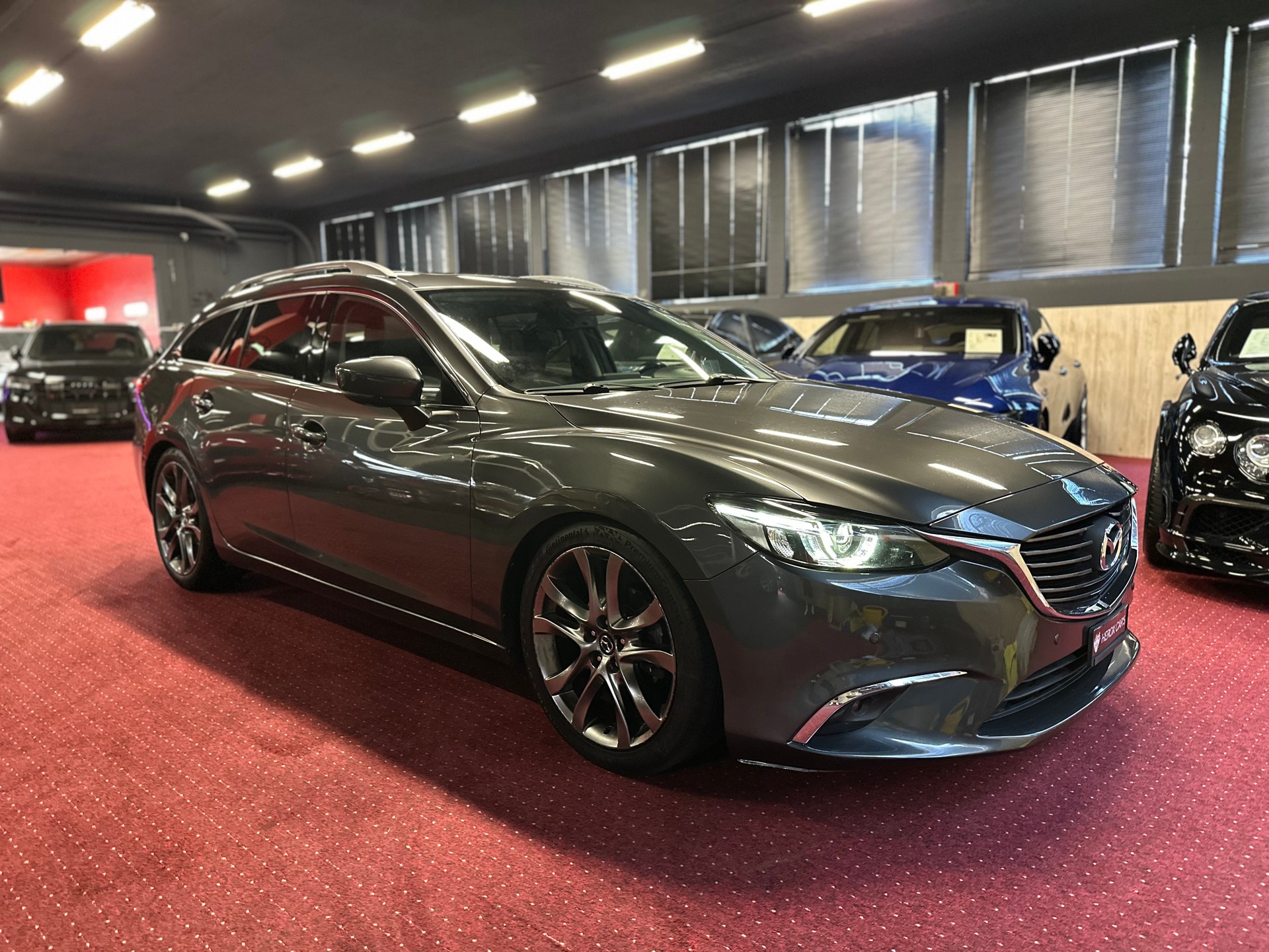 MAZDA 6 Sportwagon SKYACTIV-D 175 Revolution Automat AWD-image-2