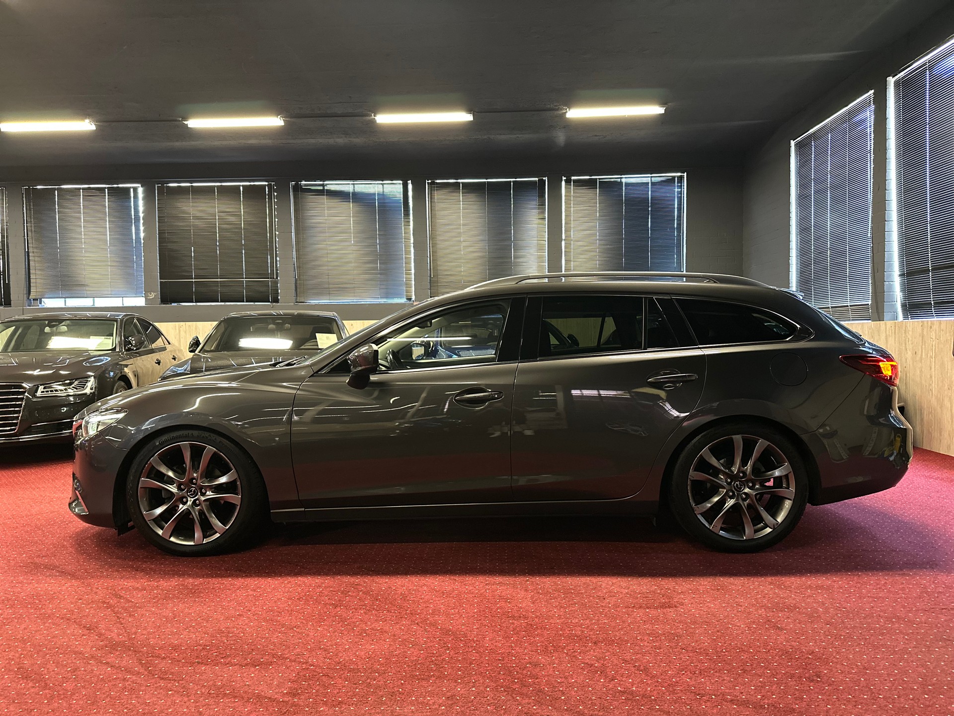 MAZDA 6 Sportwagon SKYACTIV-D 175 Revolution Automat AWD-image-8