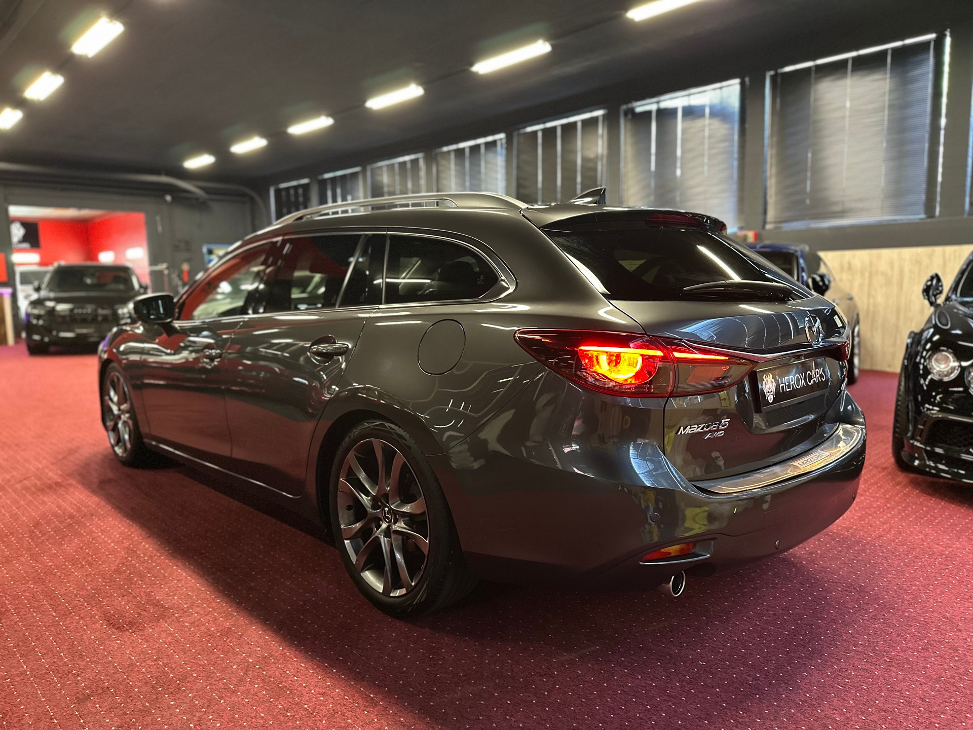 MAZDA 6 Sportwagon SKYACTIV-D 175 Revolution Automat AWD-image-9