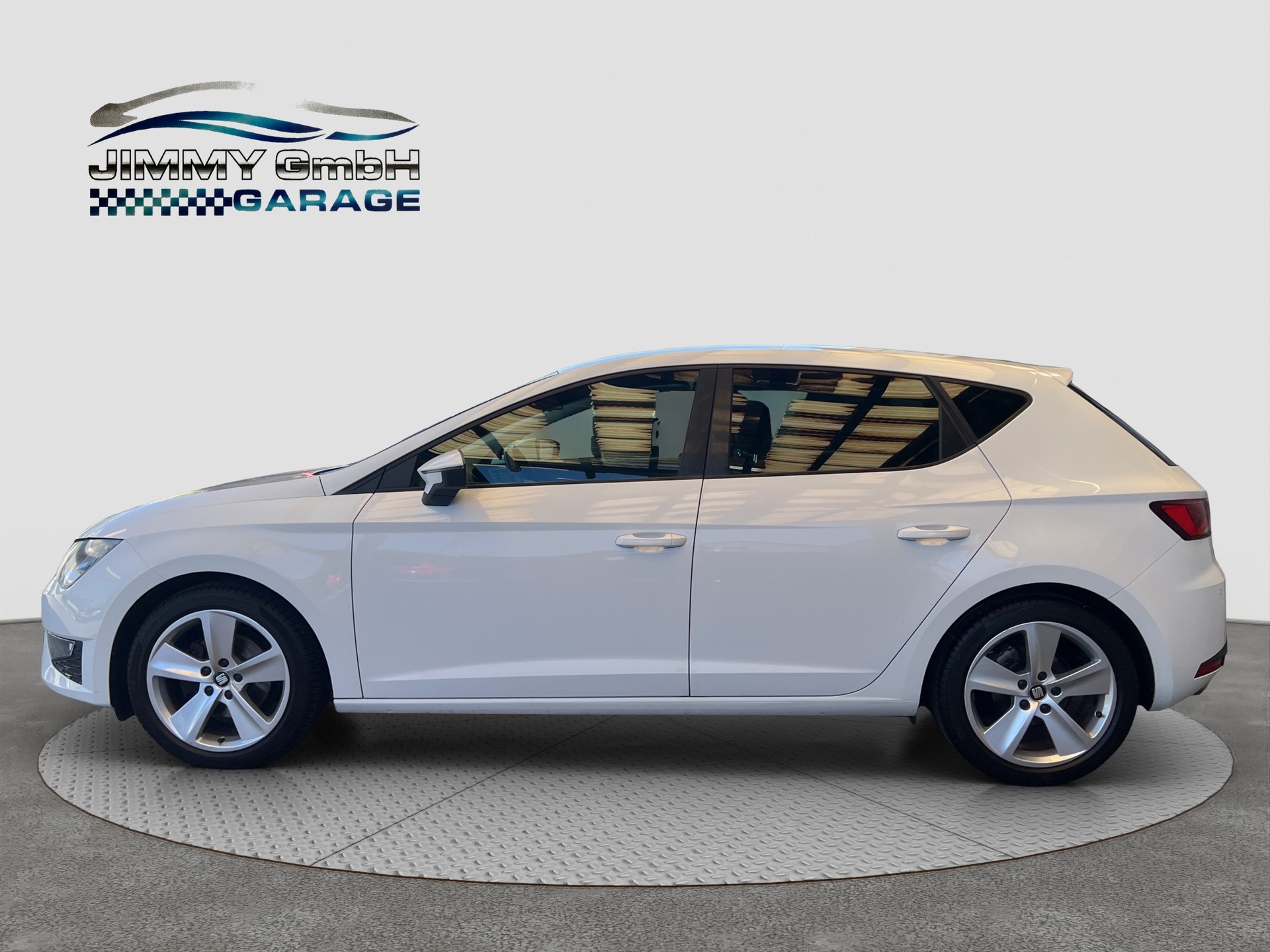 SEAT Leon 1.4 TSI FR Line DSG-image-2