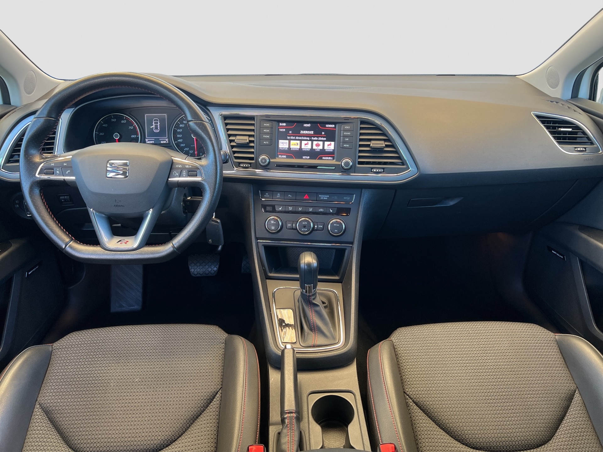 SEAT Leon 1.4 TSI FR Line DSG-image-10