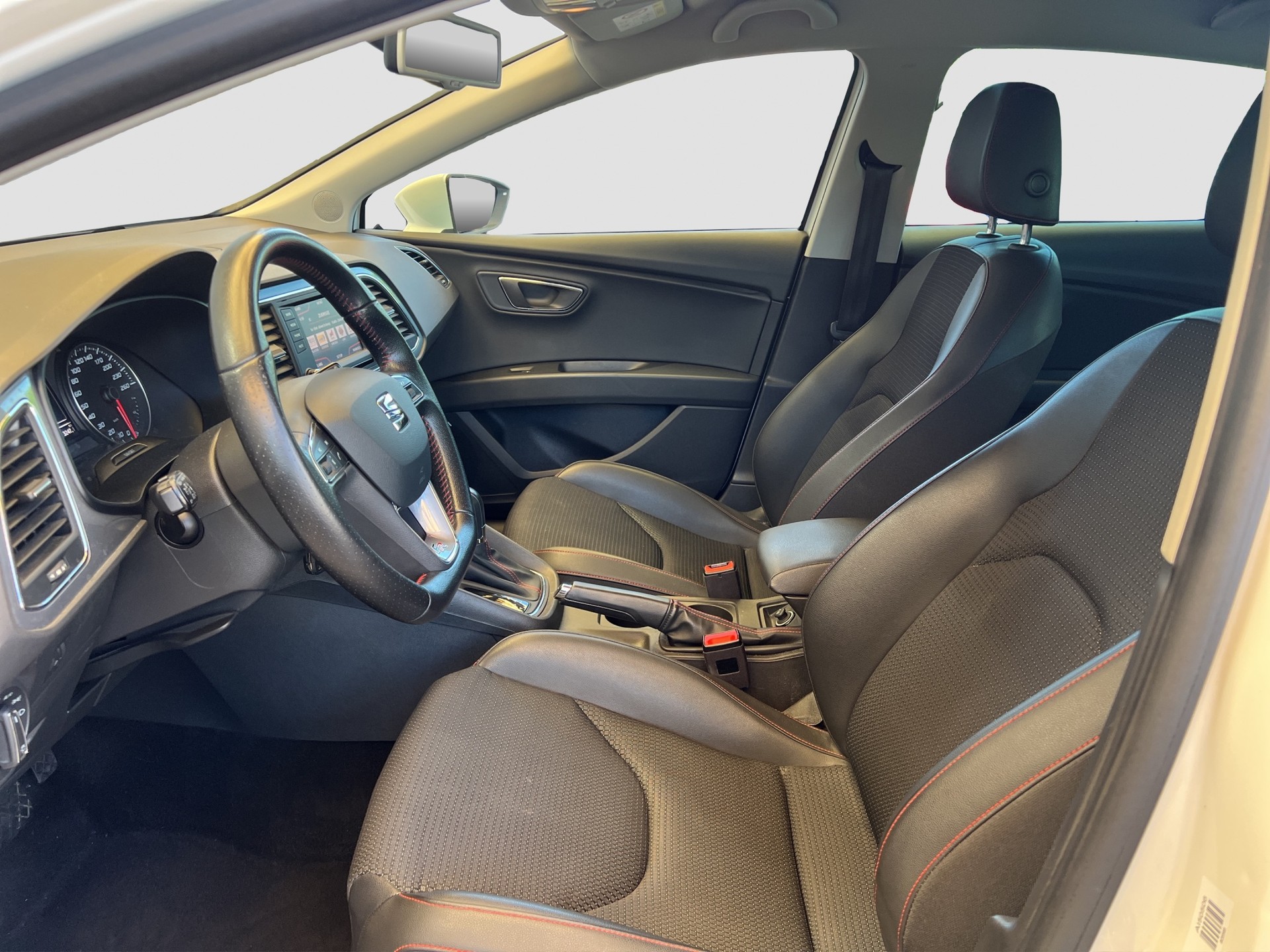 SEAT Leon 1.4 TSI FR Line DSG-image-8