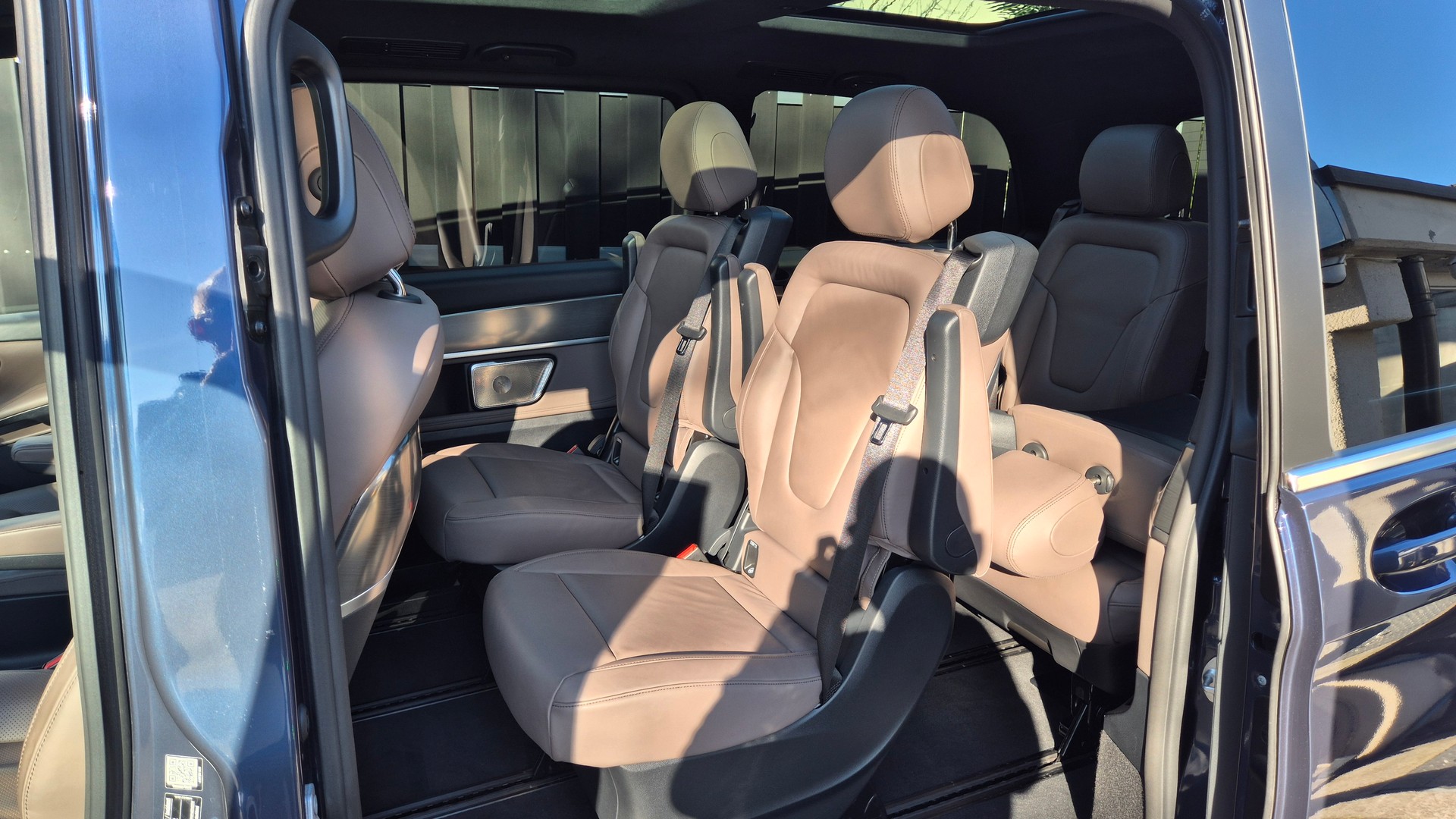 MERCEDES-BENZ V 300 d lang Exclusive 4Matic 9G-Tronic-image-7