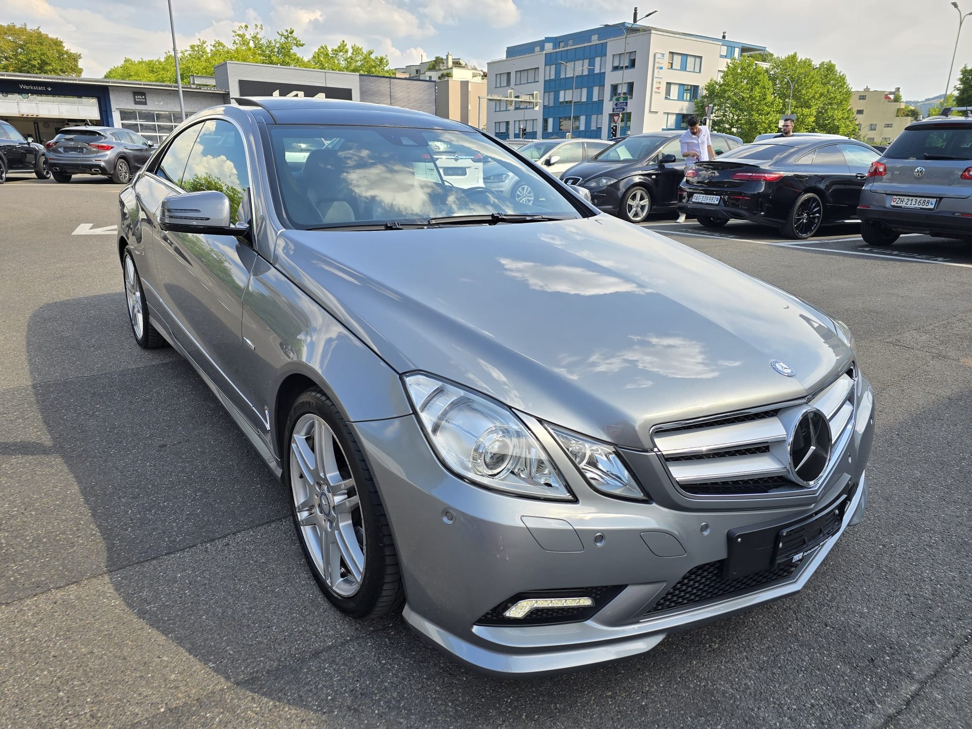 MERCEDES-BENZ E 350 CDI-image-2