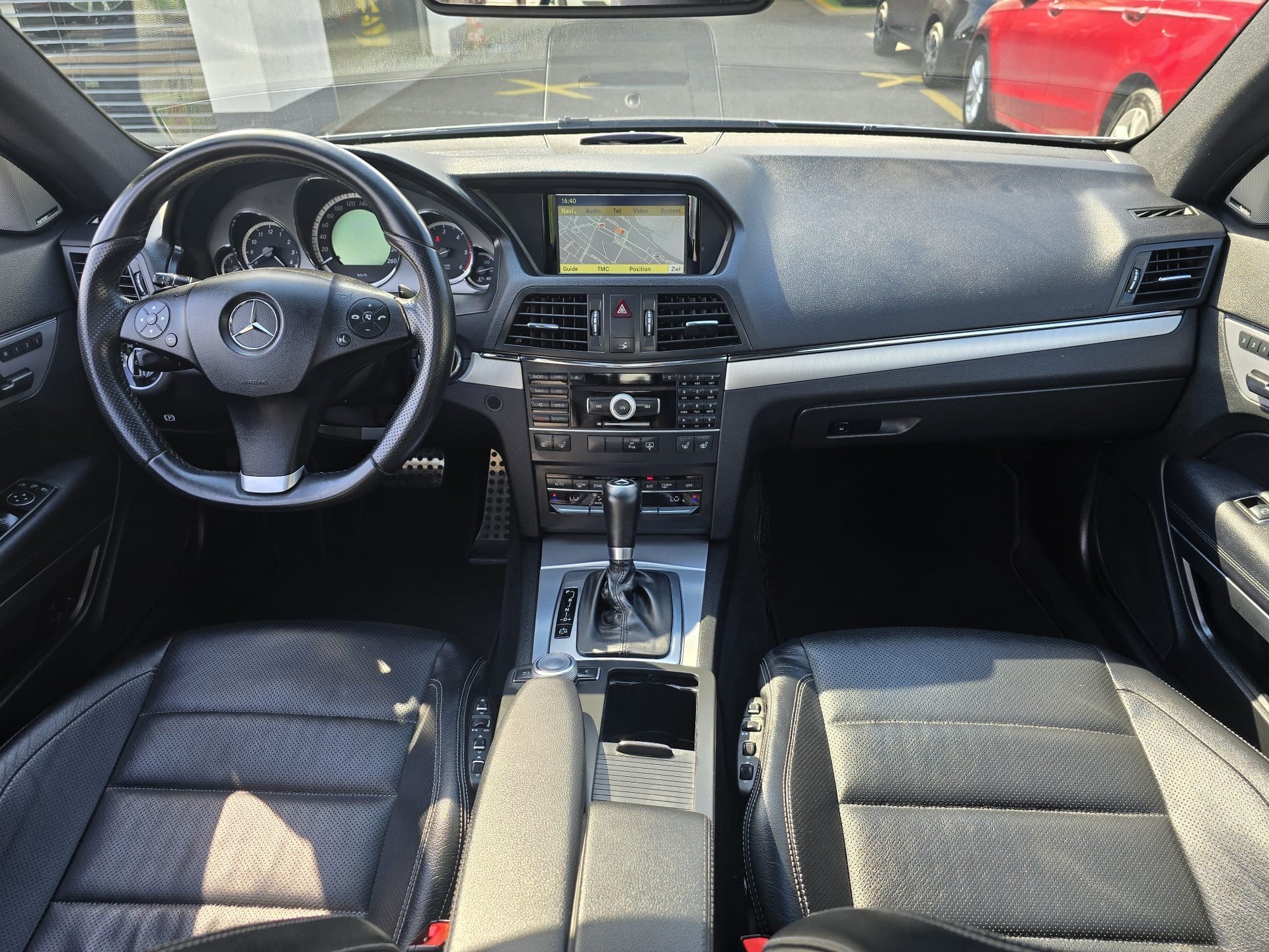 MERCEDES-BENZ E 350 CDI-image-8
