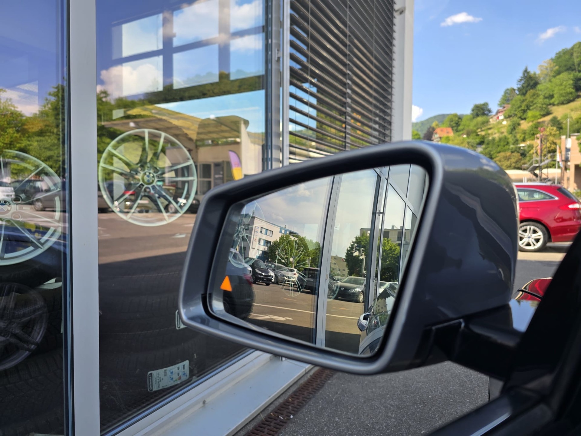 MERCEDES-BENZ E 350 CDI-image-17