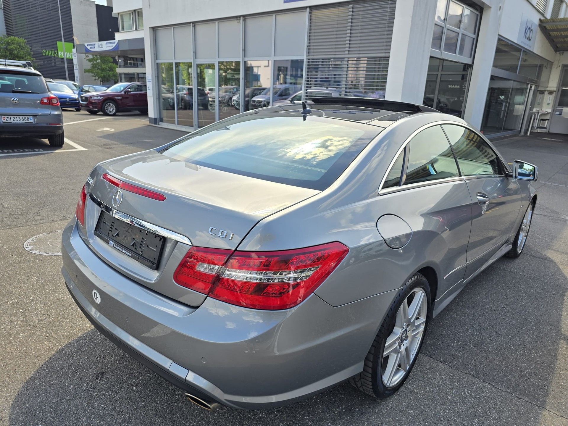 MERCEDES-BENZ E 350 CDI-image-5