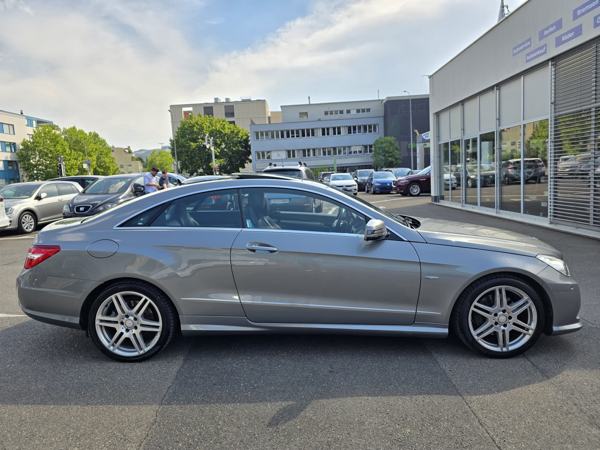 MERCEDES-BENZ E 350 CDI-image-6